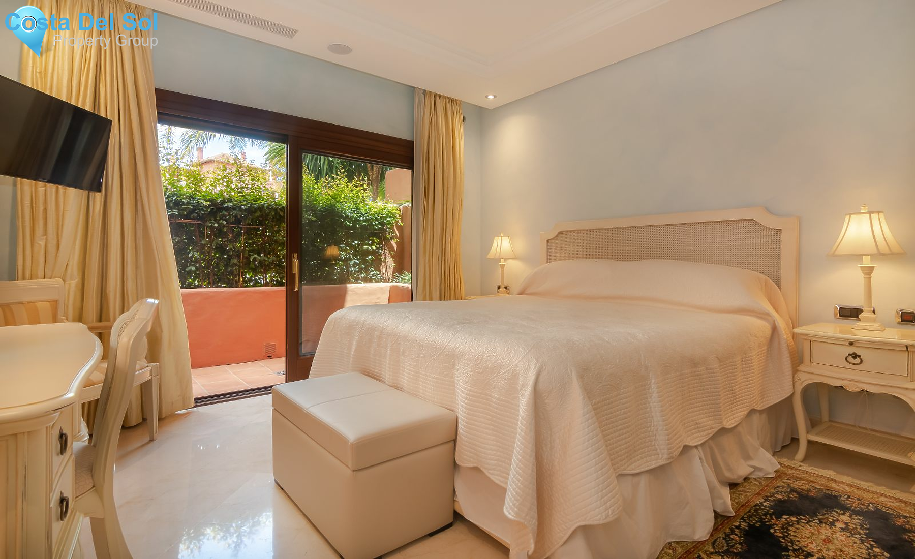 Ground Floor Apartment in Estepona-1156472