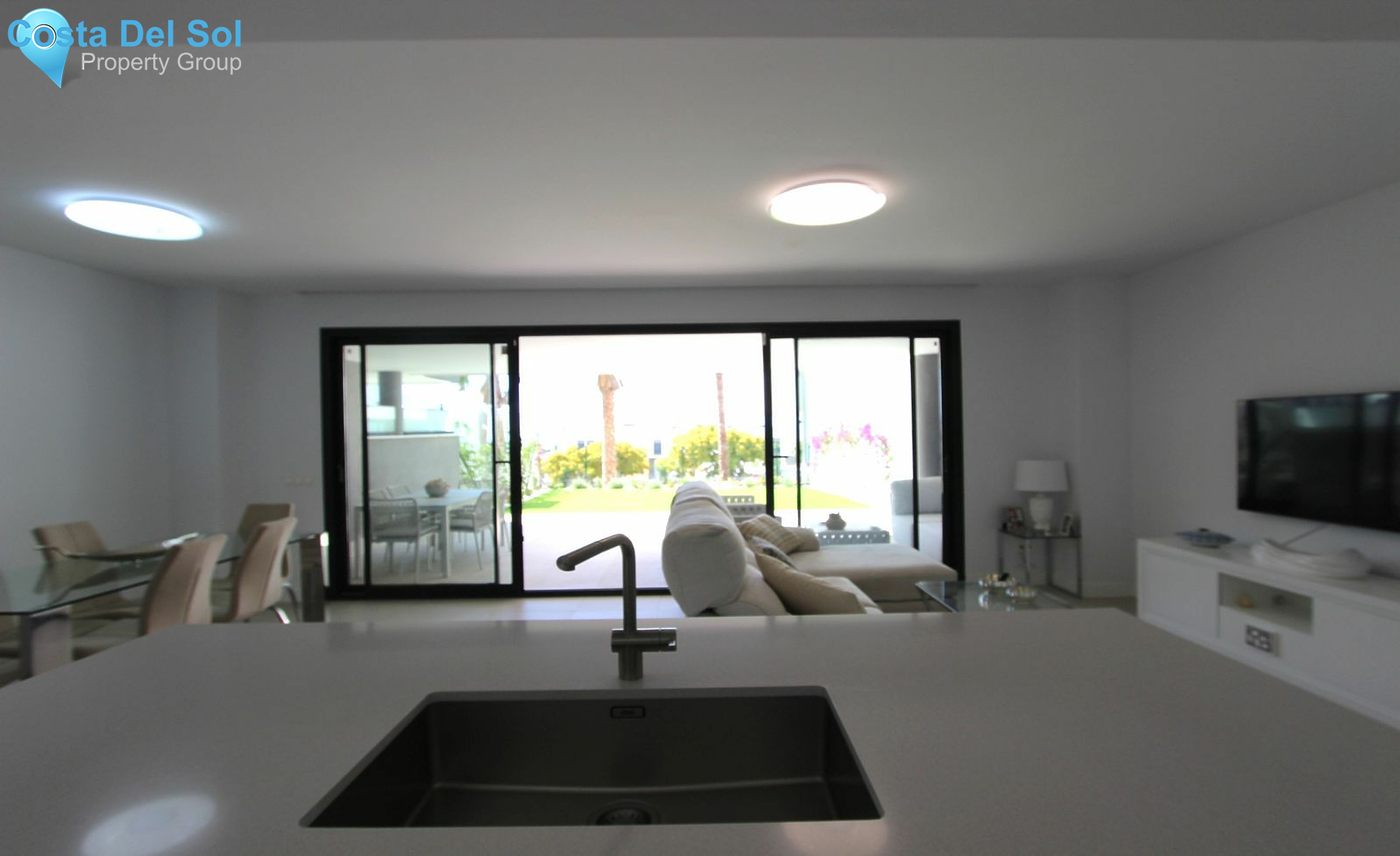 Ground Floor Apartment in Estepona-1168781
