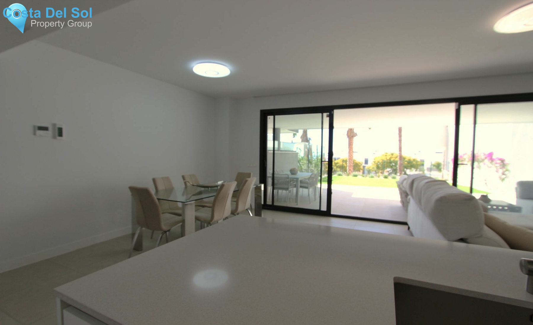 Ground Floor Apartment in Estepona-1168785