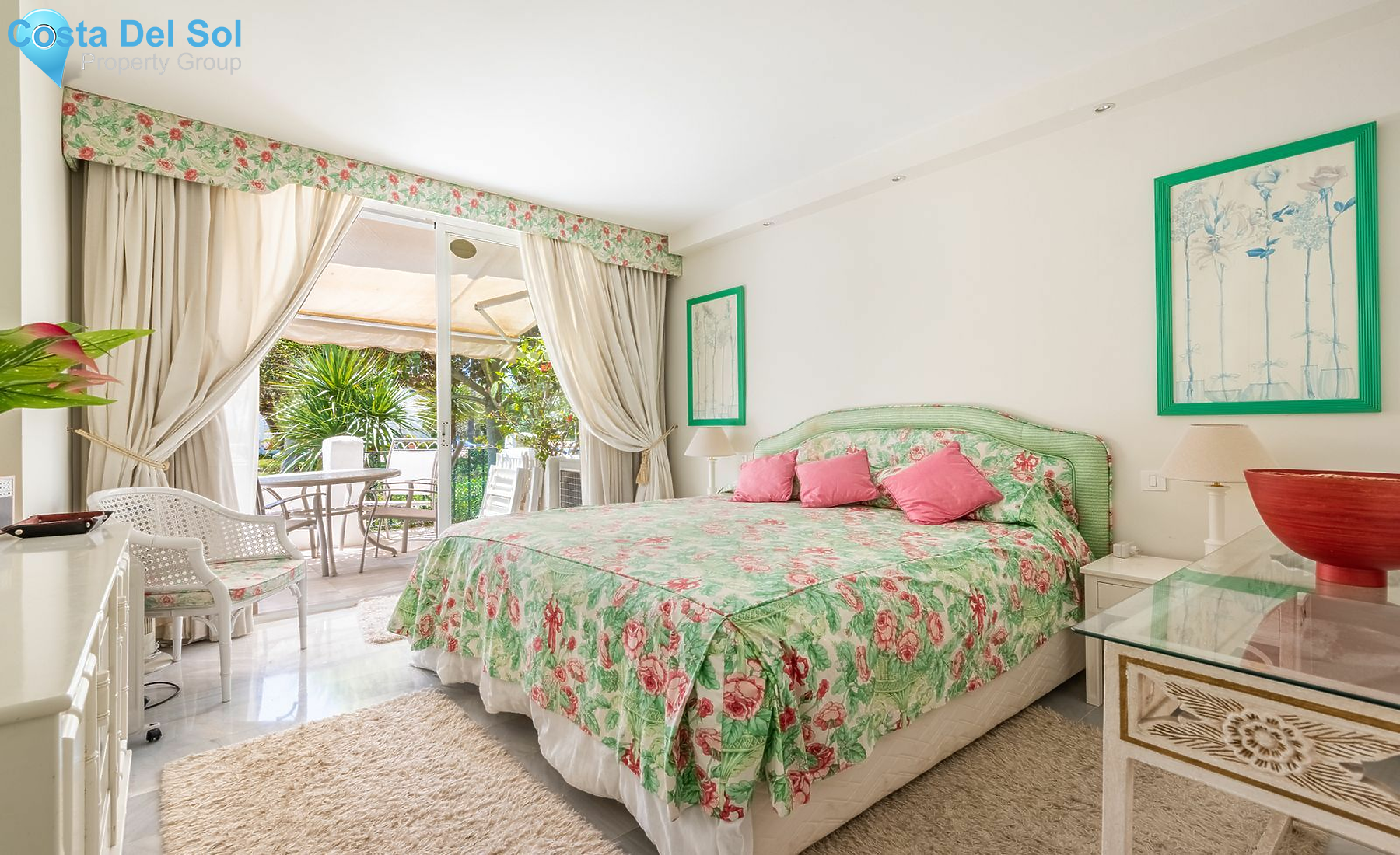 Ground Floor Apartment in Estepona-1188104