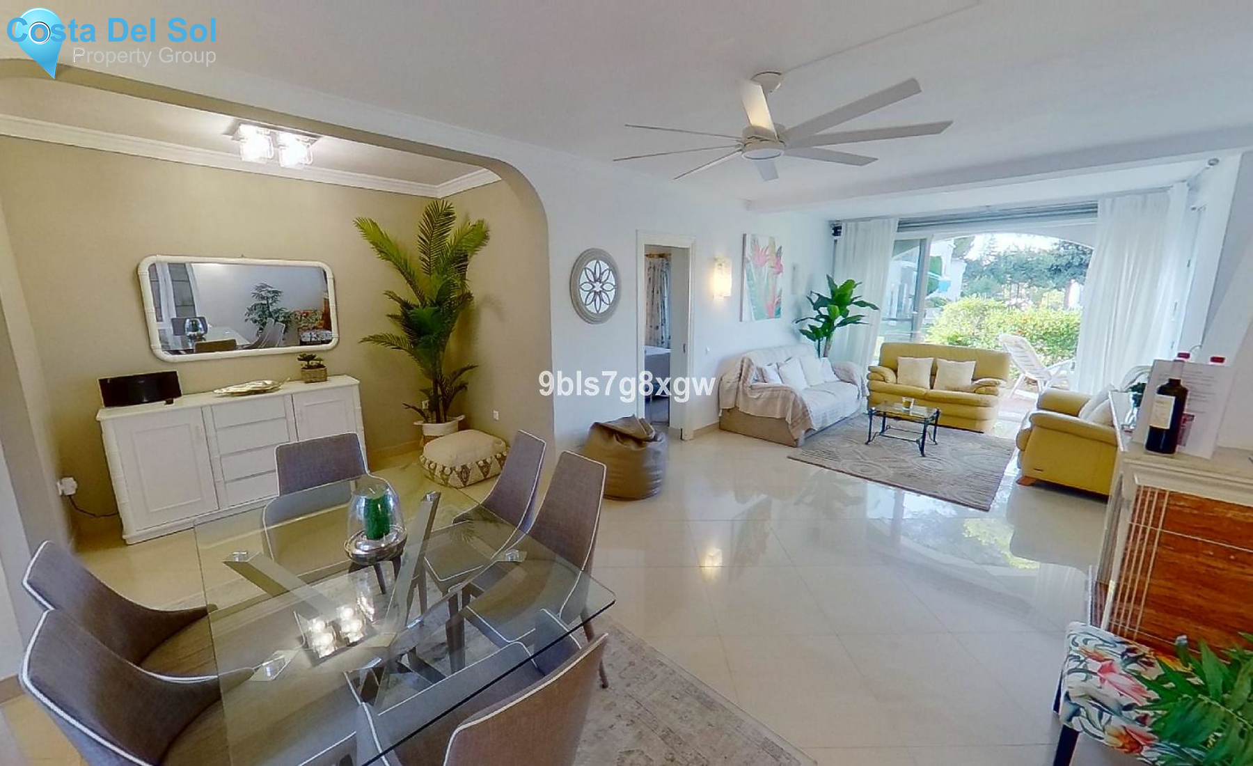 Ground Floor Apartment in Estepona-1207328