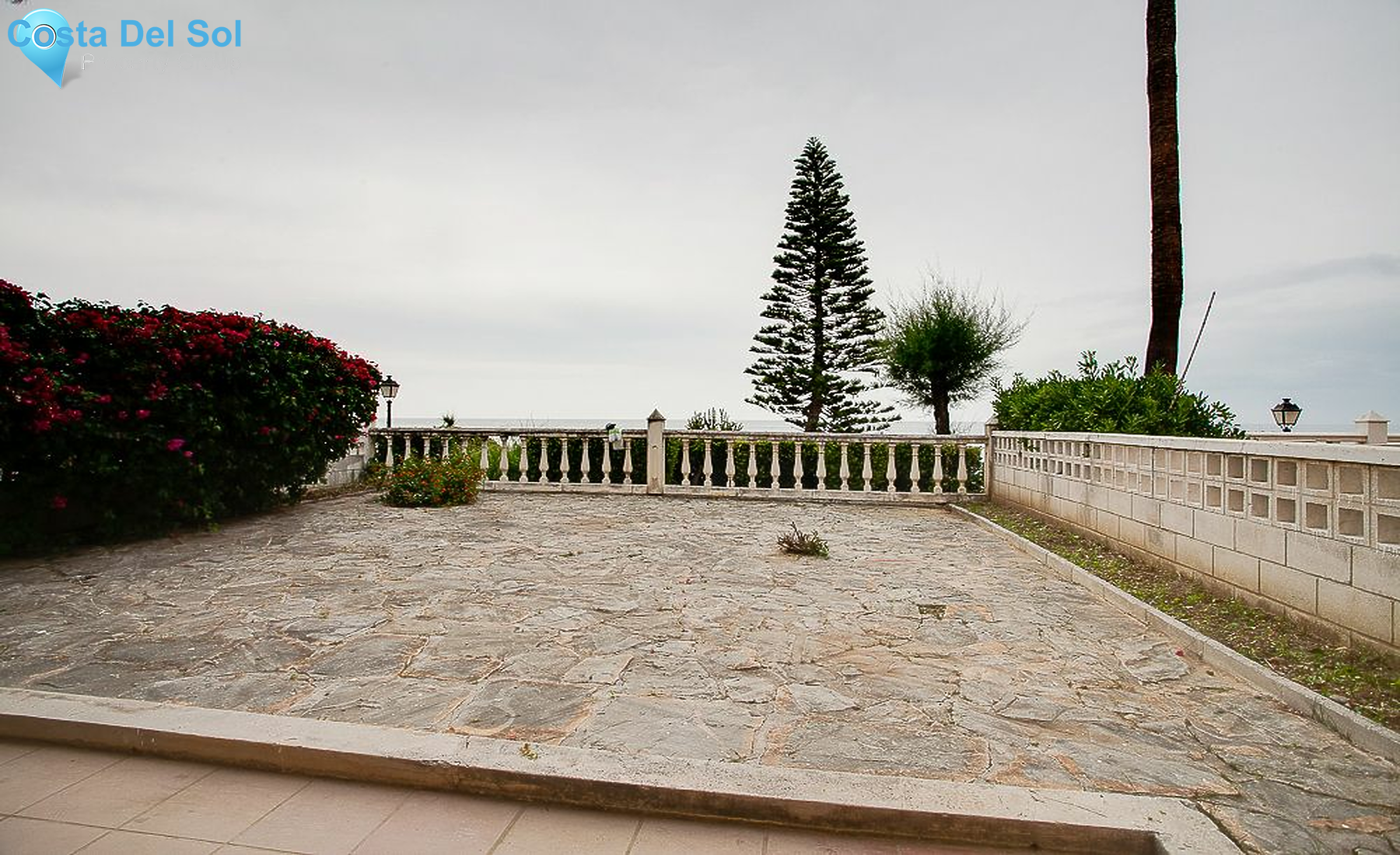 Ground Floor Apartment in Estepona-1224065