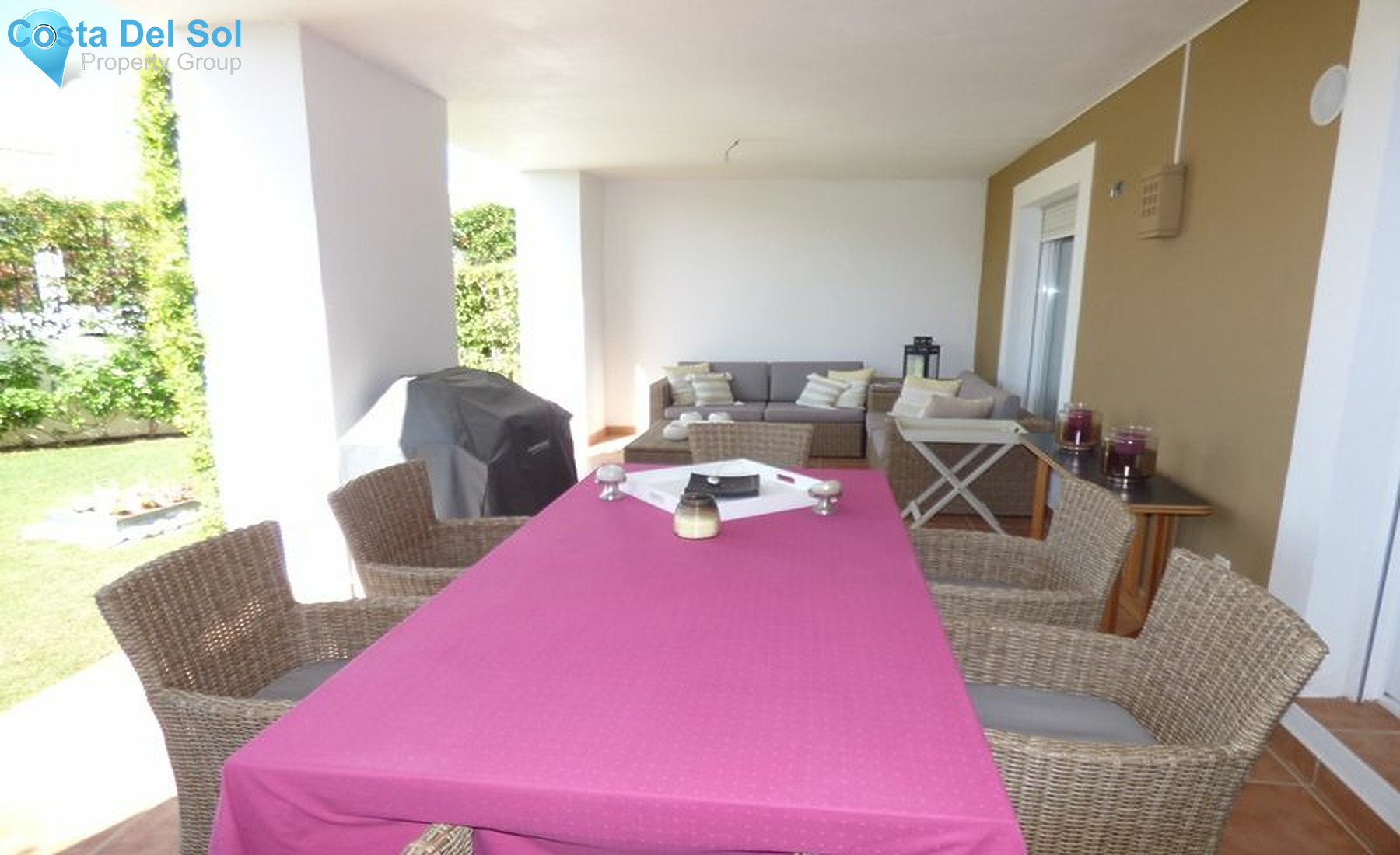 Ground Floor Apartment in Estepona-1228223