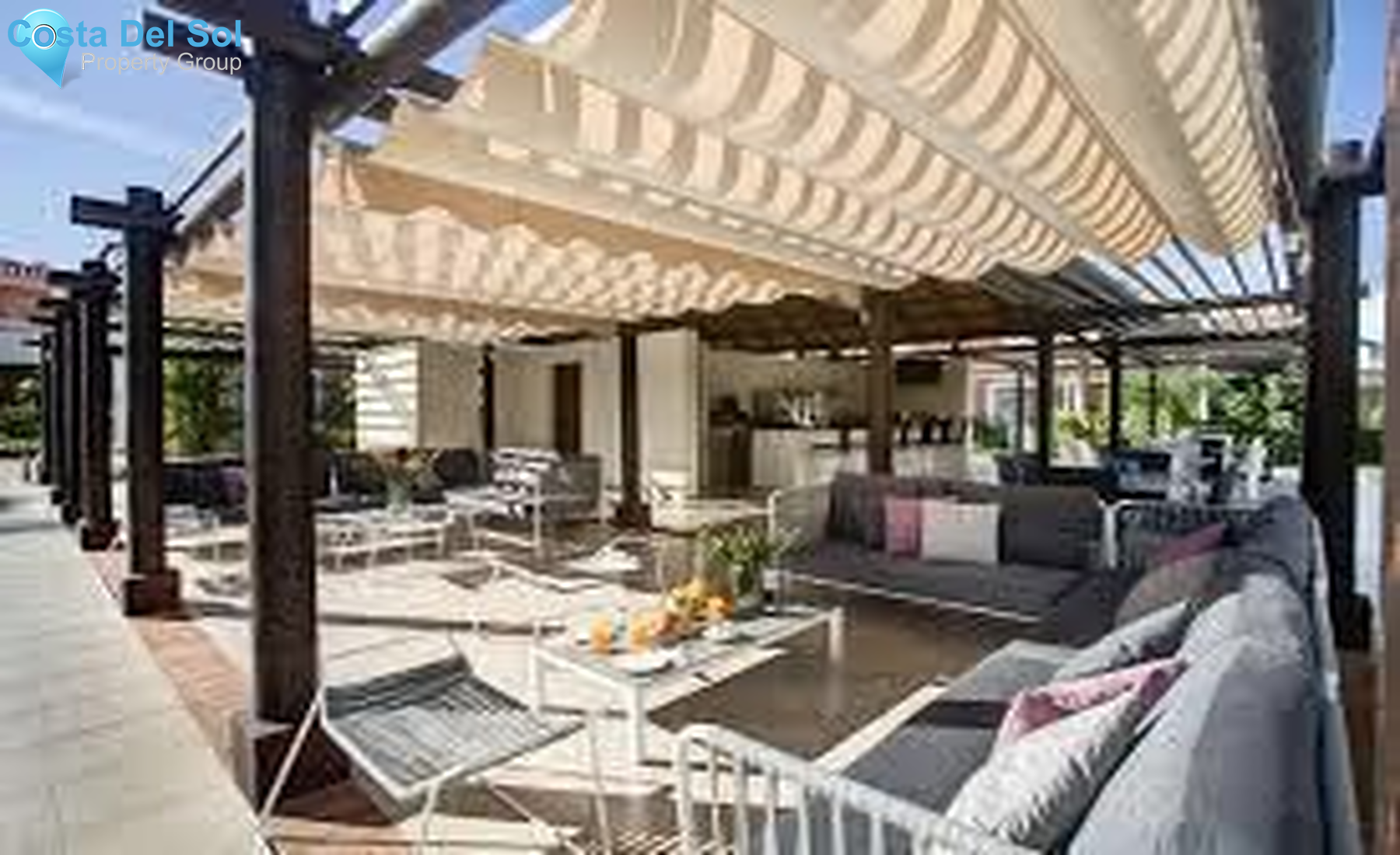 Ground Floor Apartment in Estepona-1228206