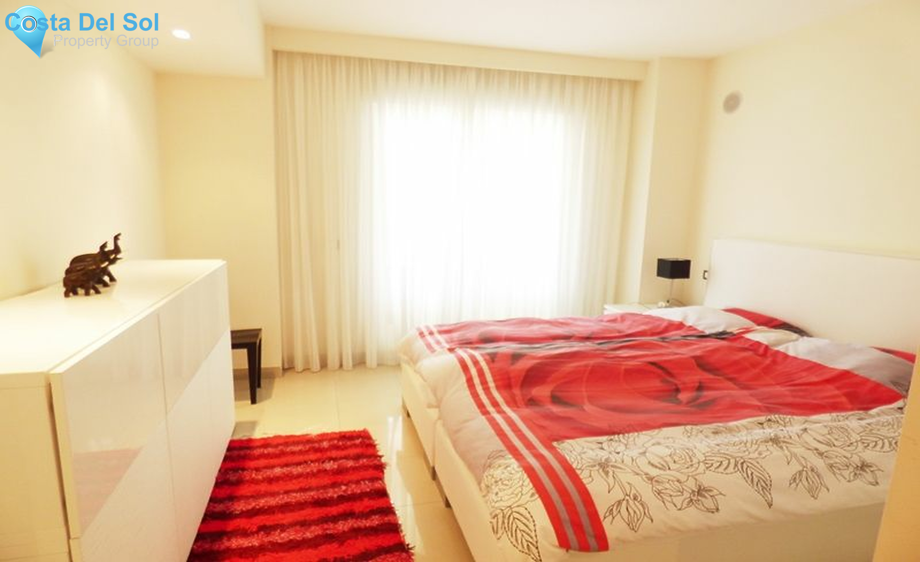 Ground Floor Apartment in Estepona-1228224