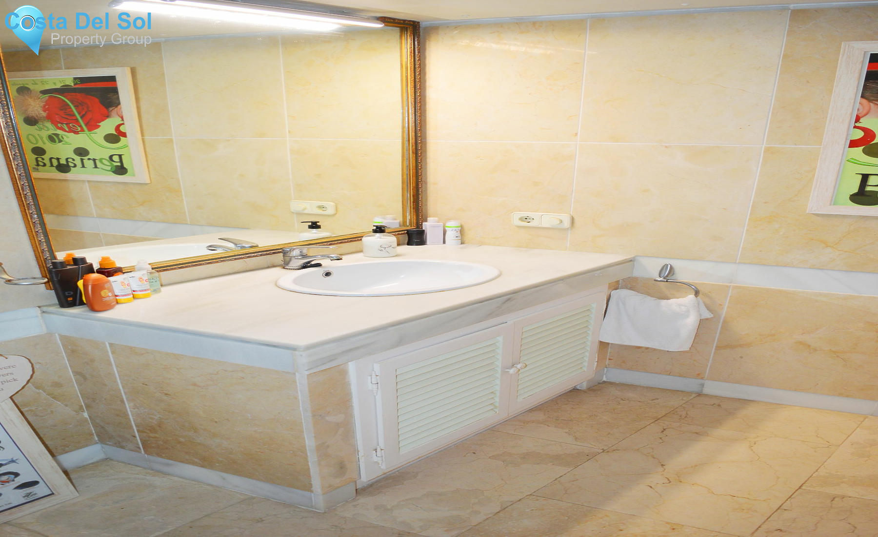 Ground Floor Apartment in Estepona-1387048