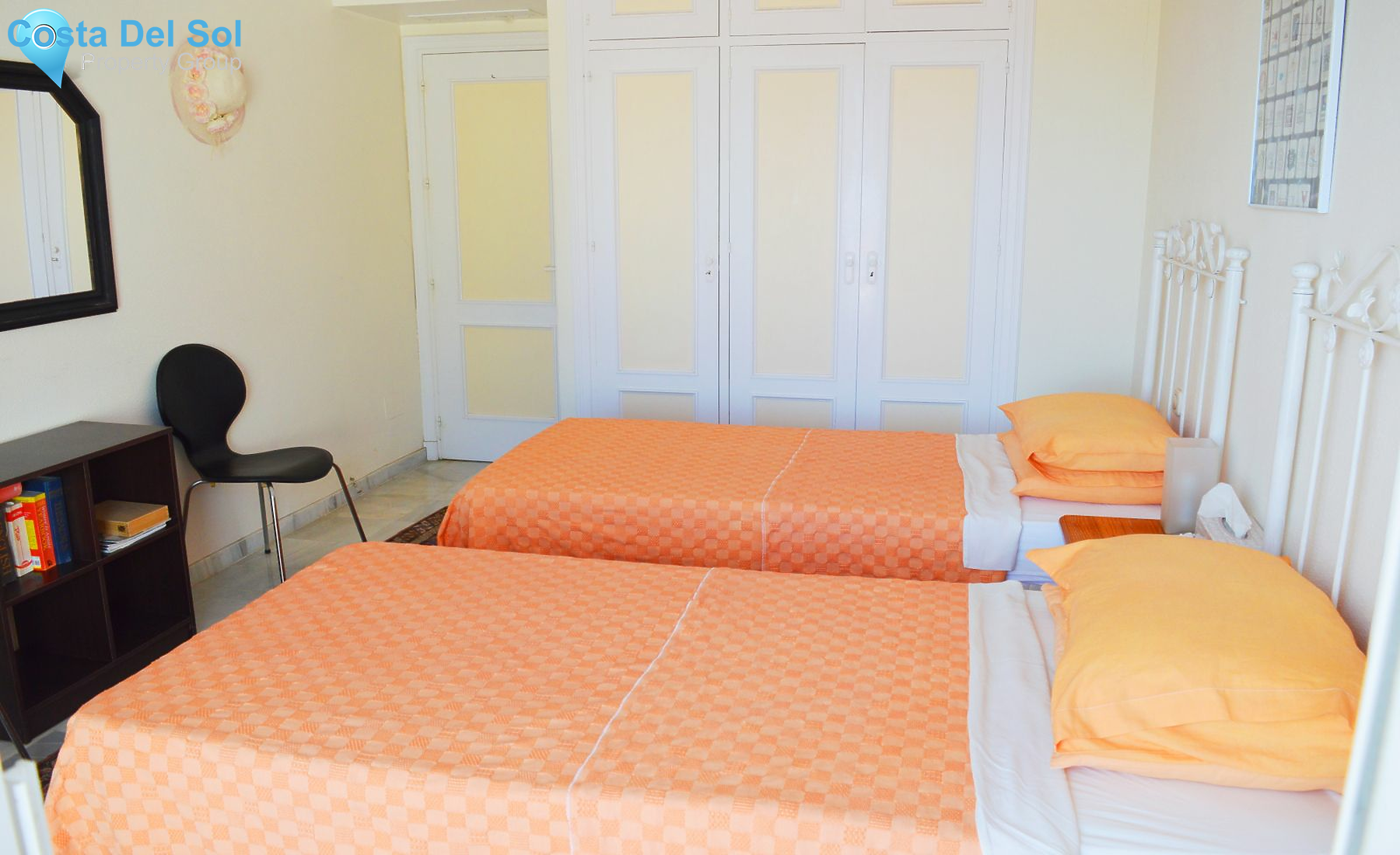Ground Floor Apartment in Estepona-1387040
