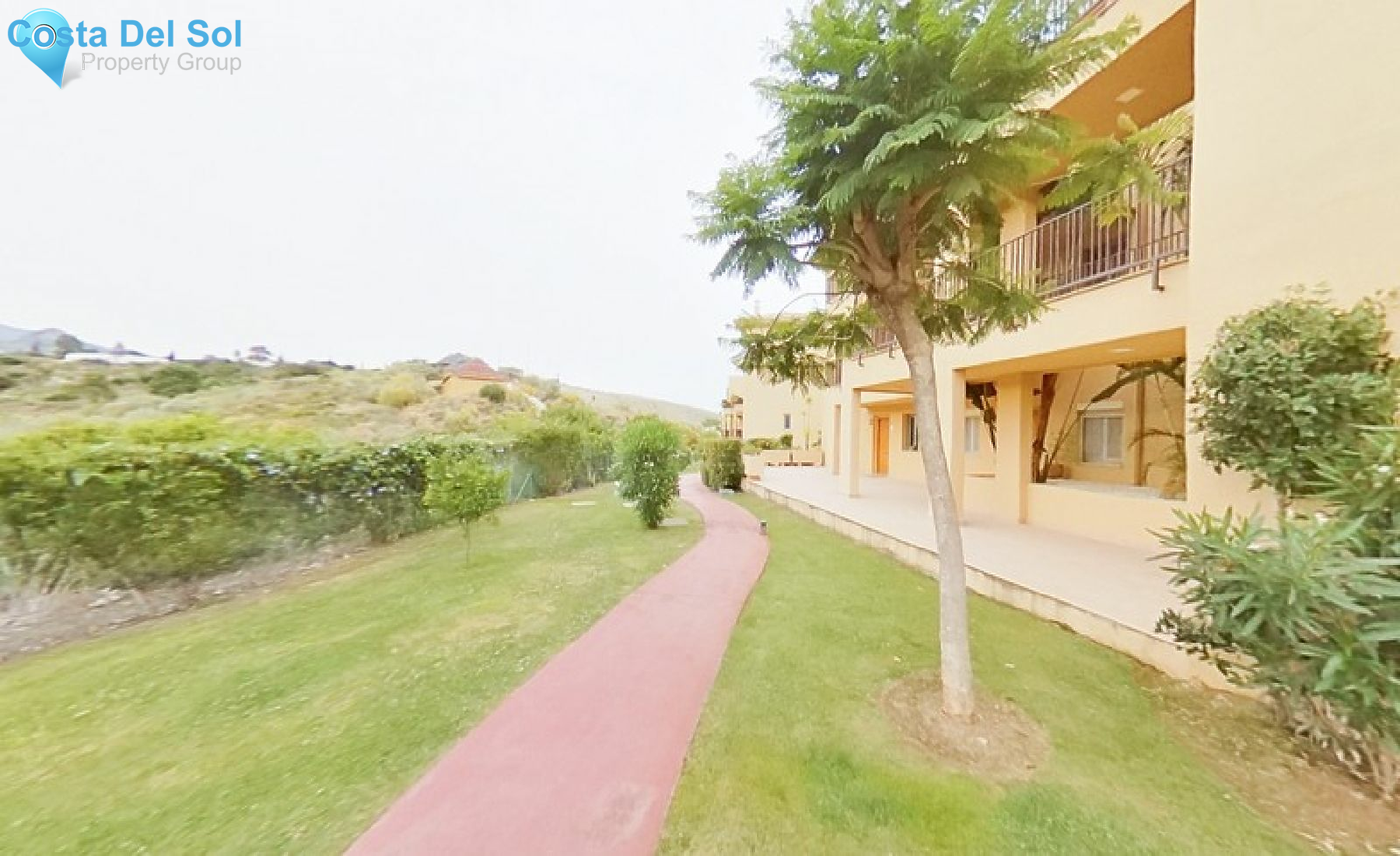 Ground Floor Apartment in Estepona-1392805