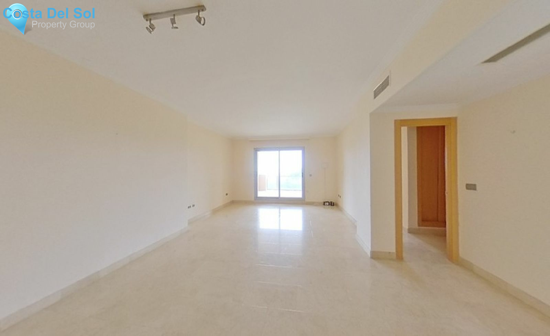 Ground Floor Apartment in Estepona-1392801