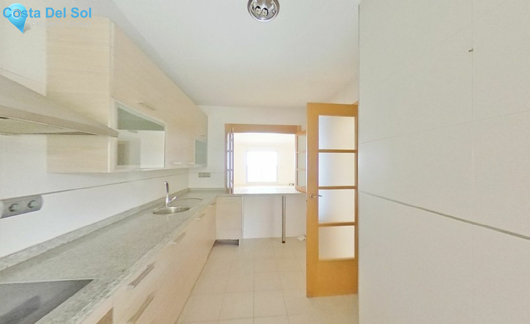 Ground Floor Apartment in Estepona-1392802