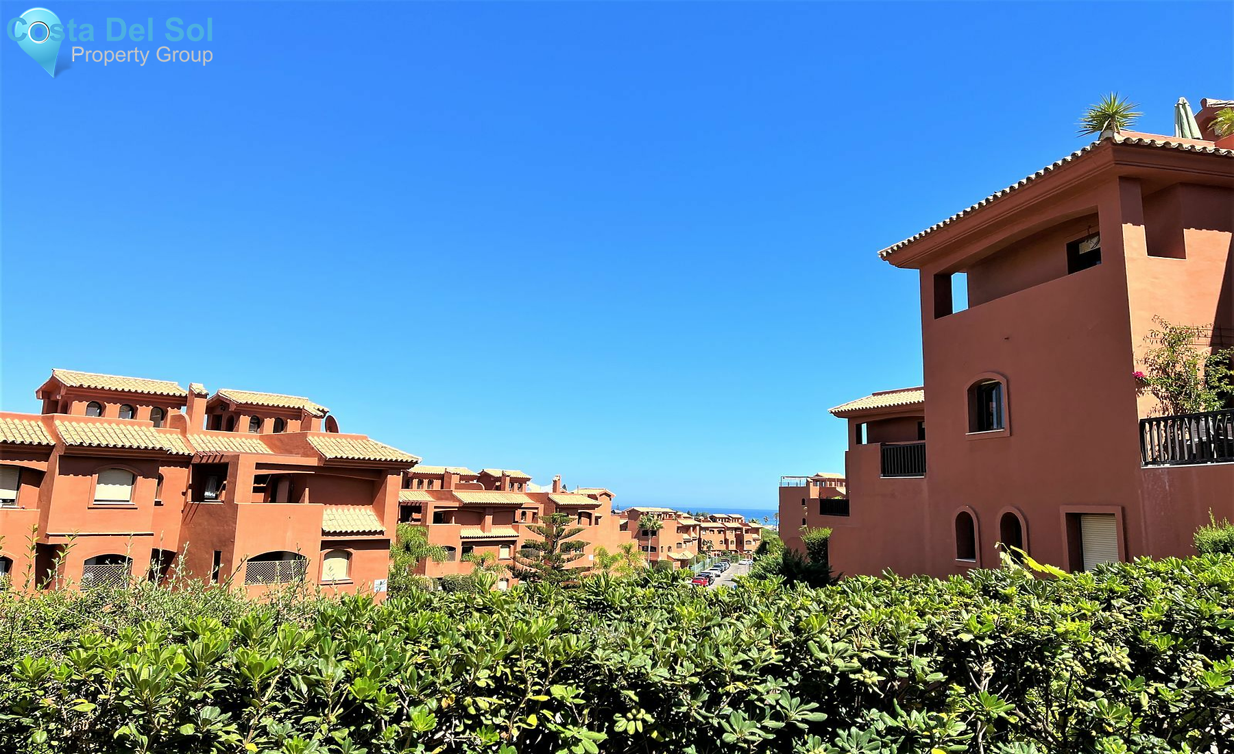 Ground Floor Apartment in Estepona-1417304