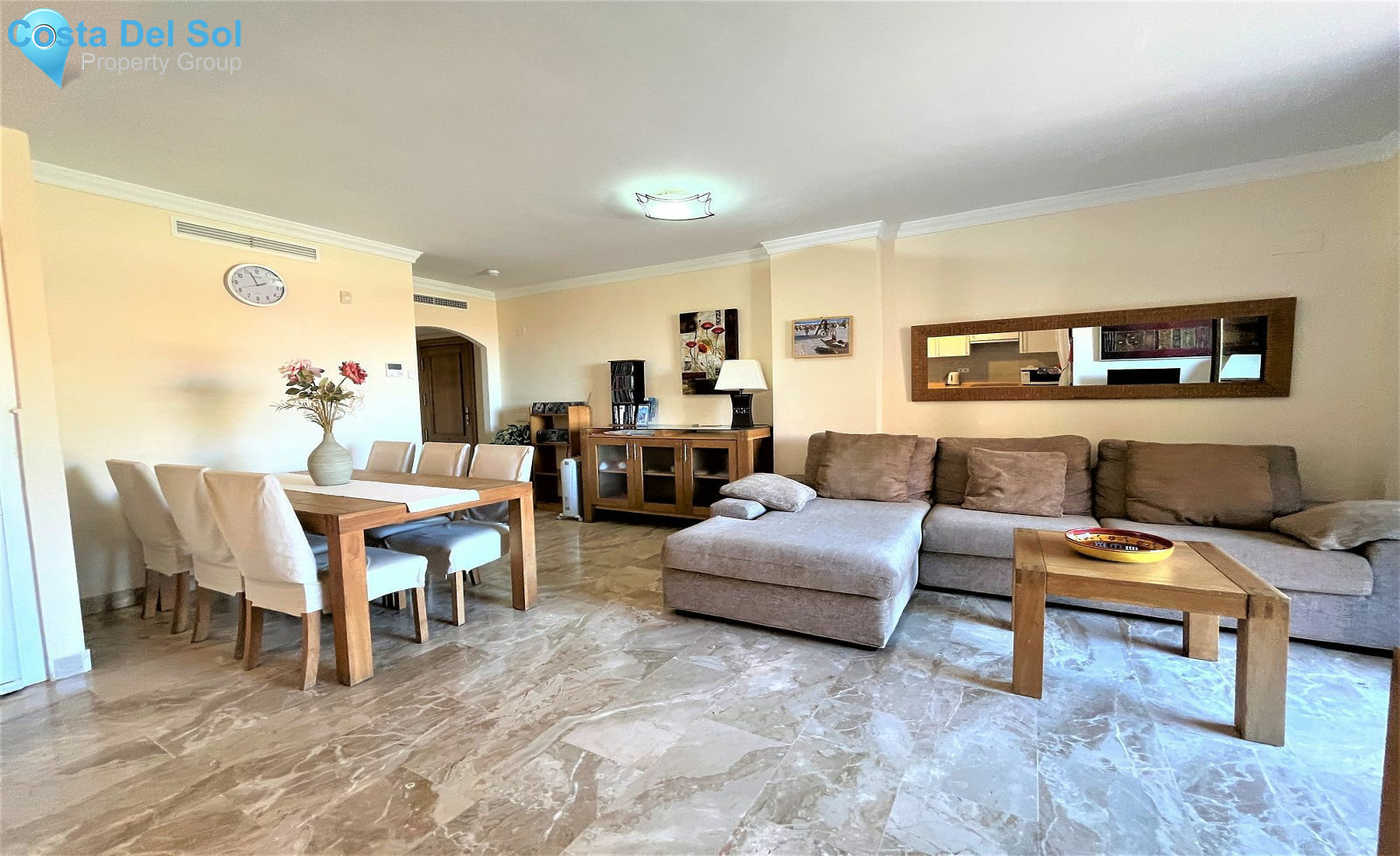 Ground Floor Apartment in Estepona-1417309
