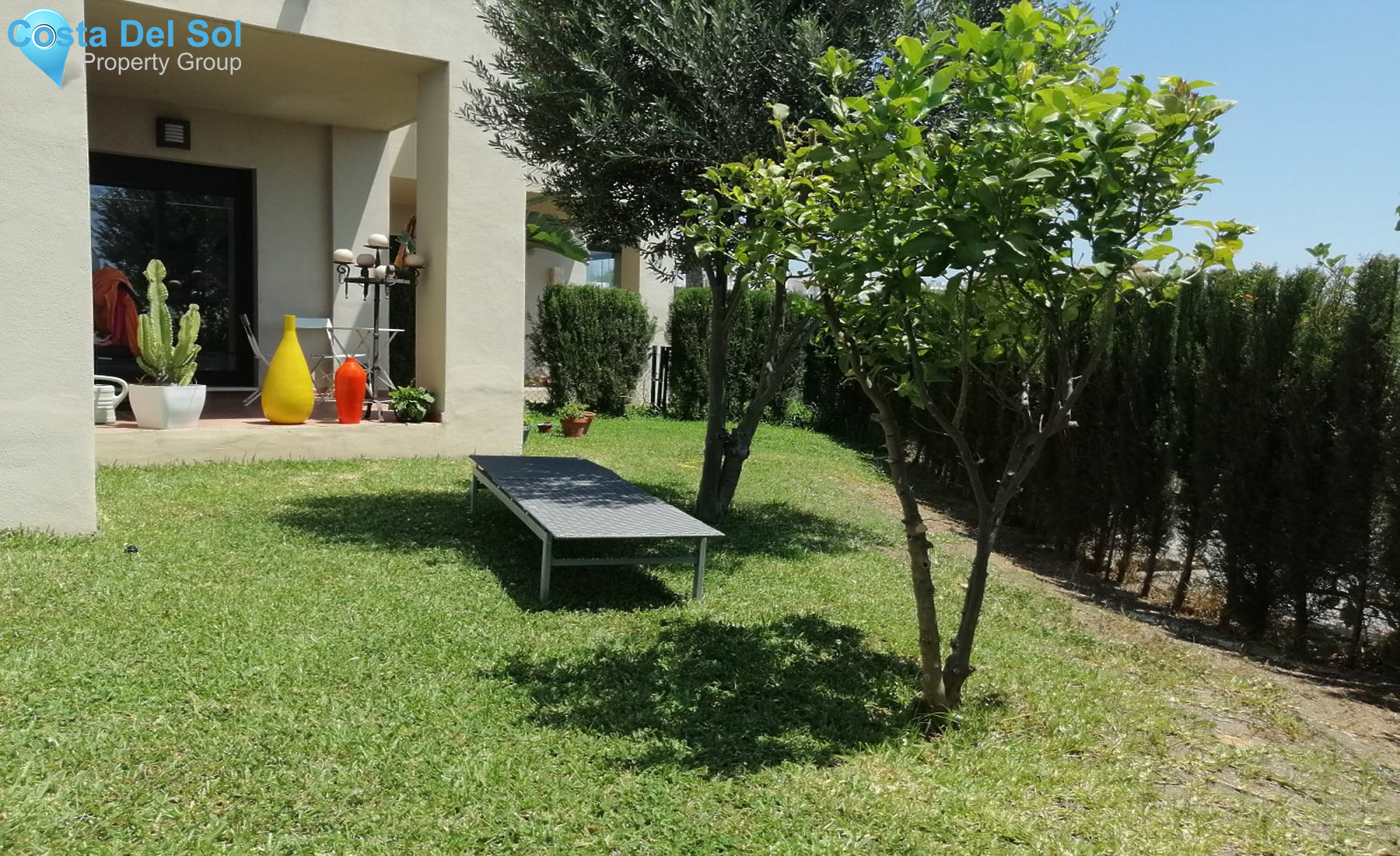 Ground Floor Apartment in Estepona-1418293