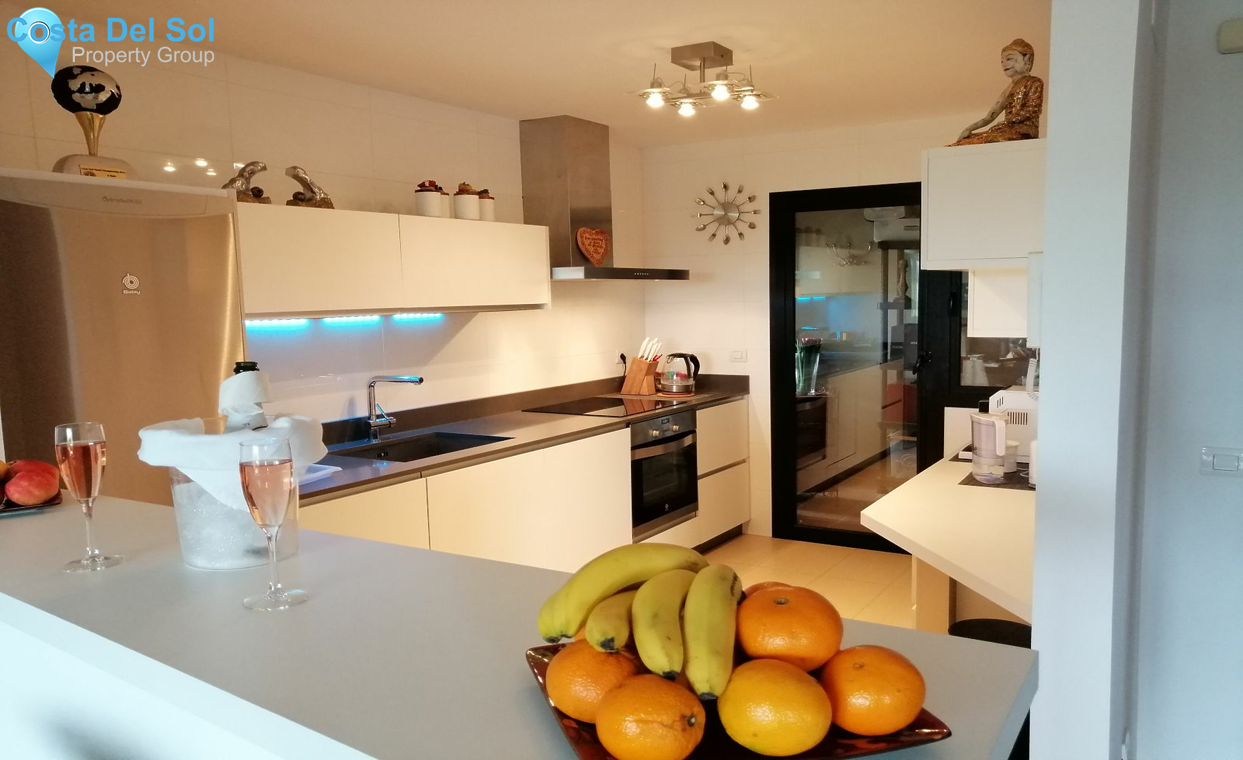 Ground Floor Apartment in Estepona-1418281