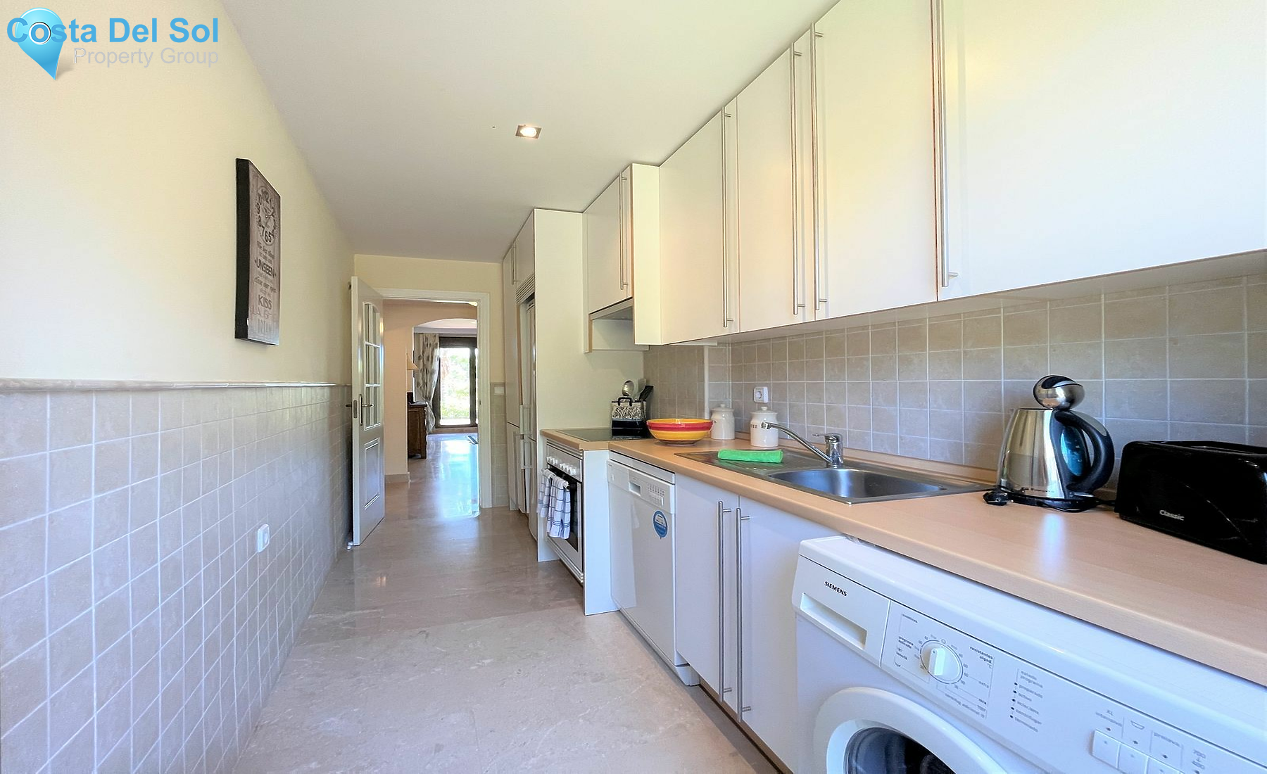 Ground Floor Apartment in Estepona-1419945
