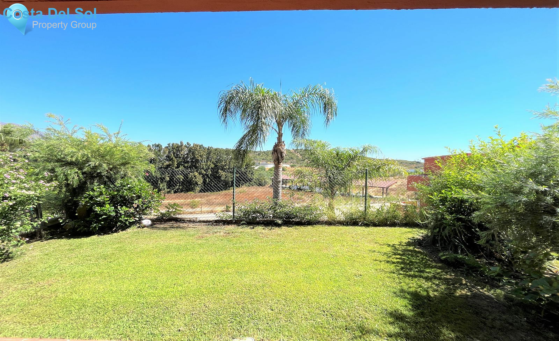 Ground Floor Apartment in Estepona-1419952