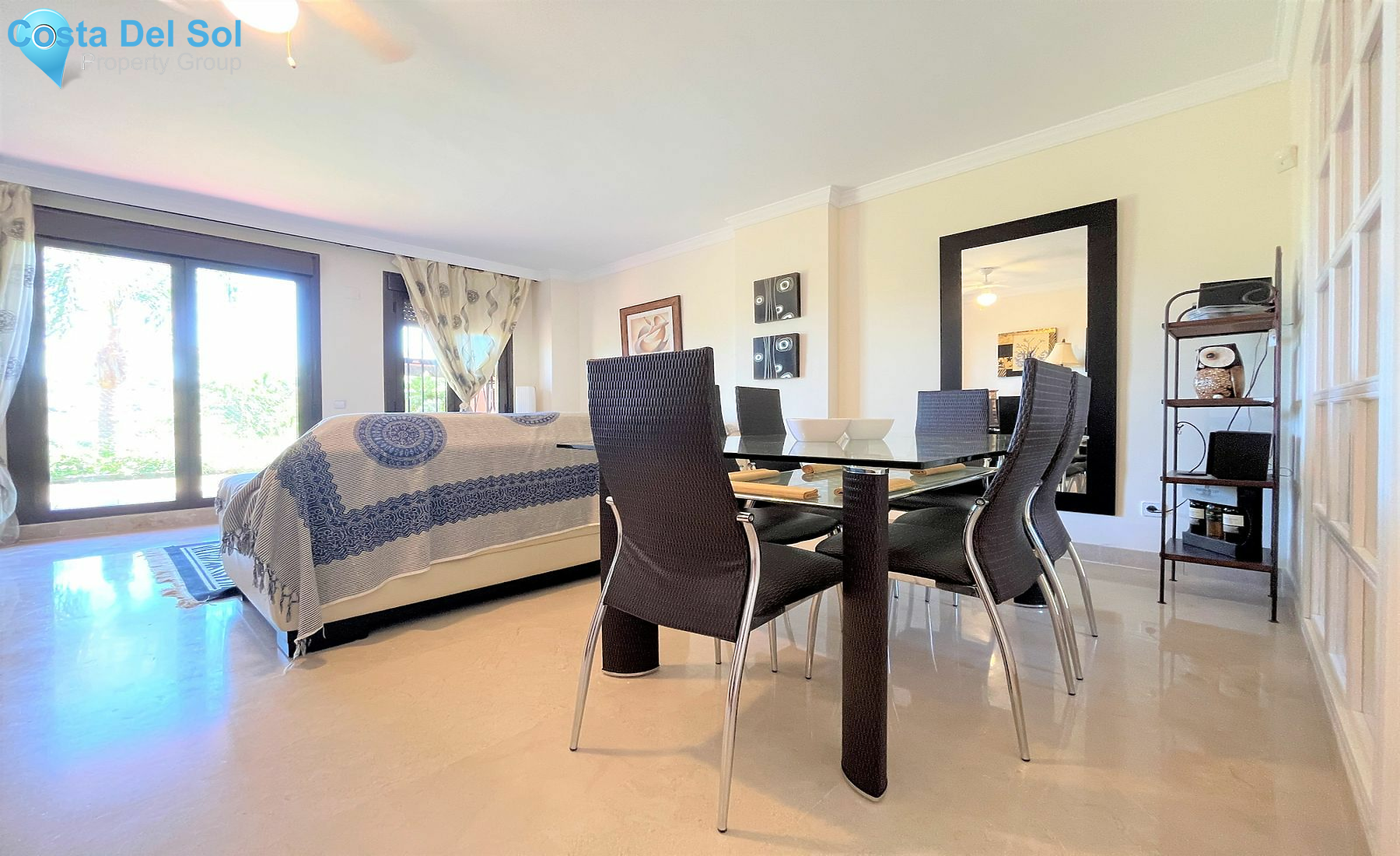 Ground Floor Apartment in Estepona-1419941