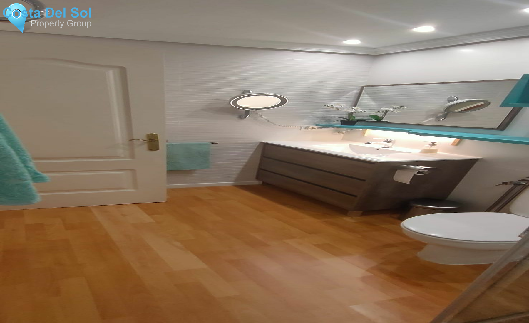 Ground Floor Apartment in Estepona-1423261