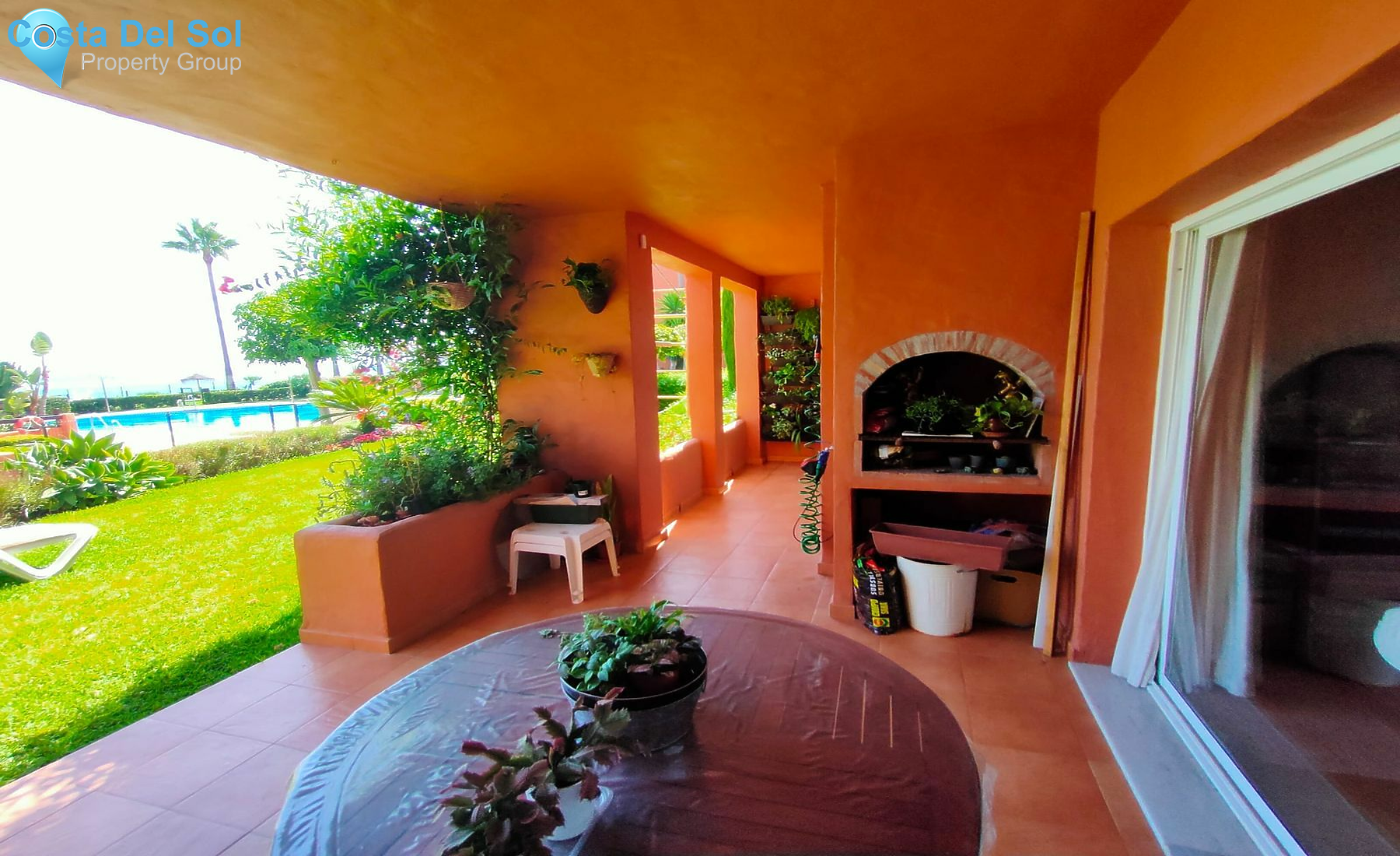 Ground Floor Apartment in Estepona-1423254
