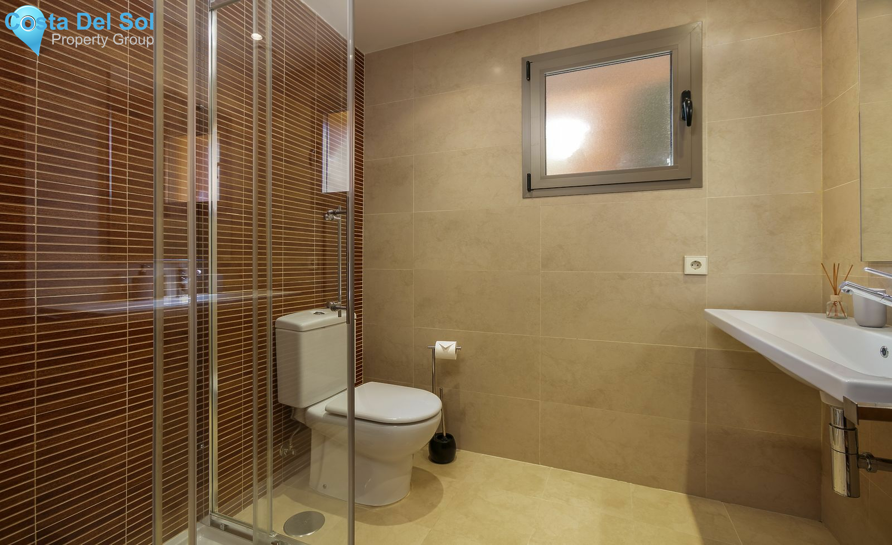 Ground Floor Apartment in Estepona-1425361