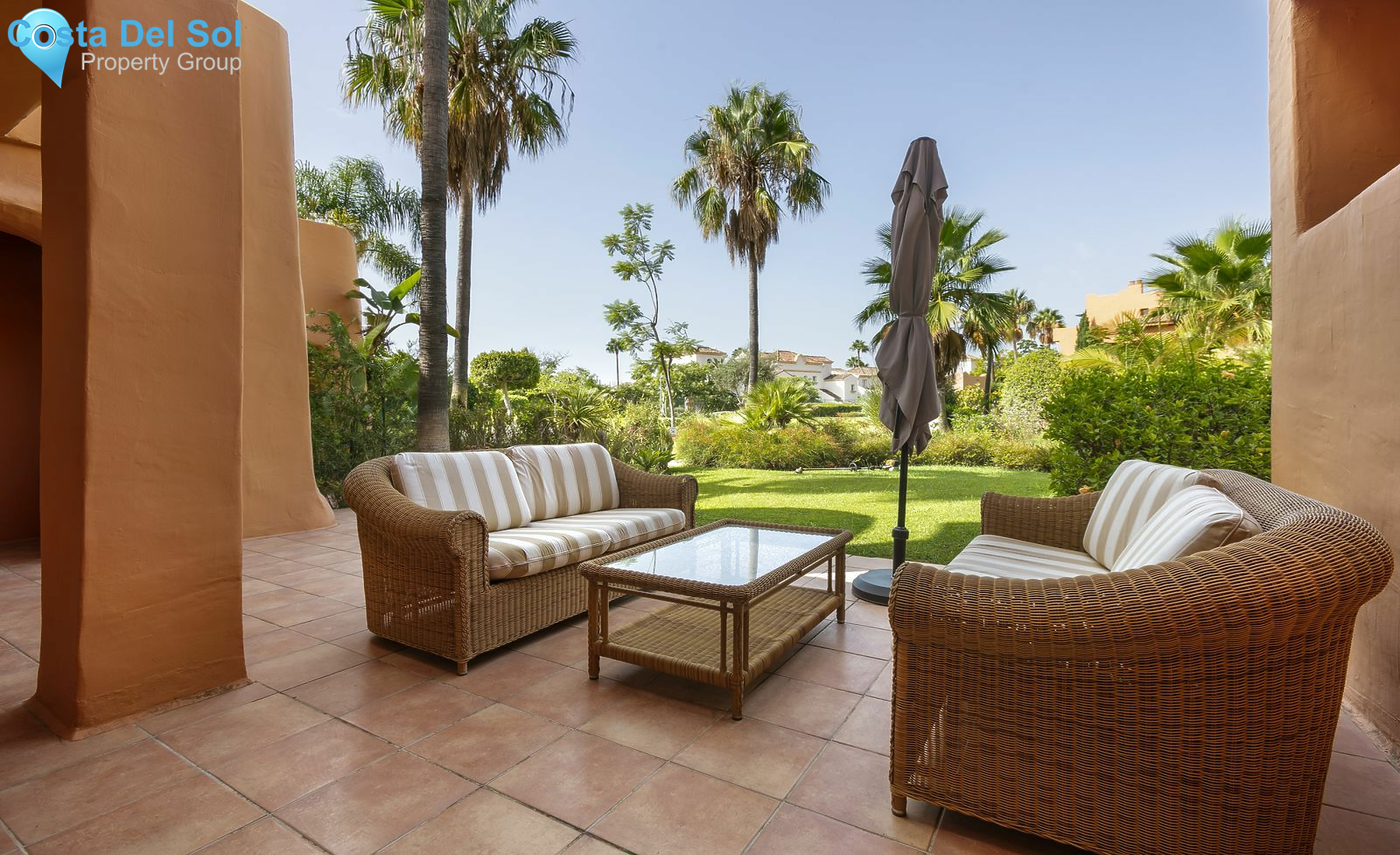 Ground Floor Apartment in Estepona-1425350