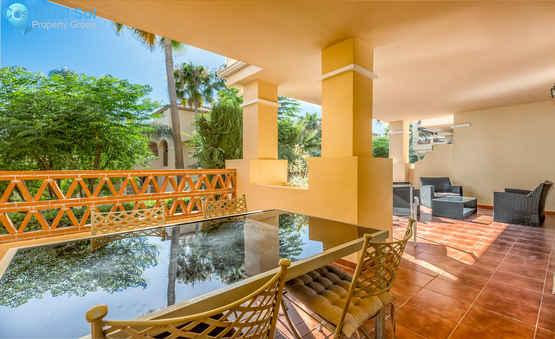 Ground Floor Apartment in Estepona-1473136