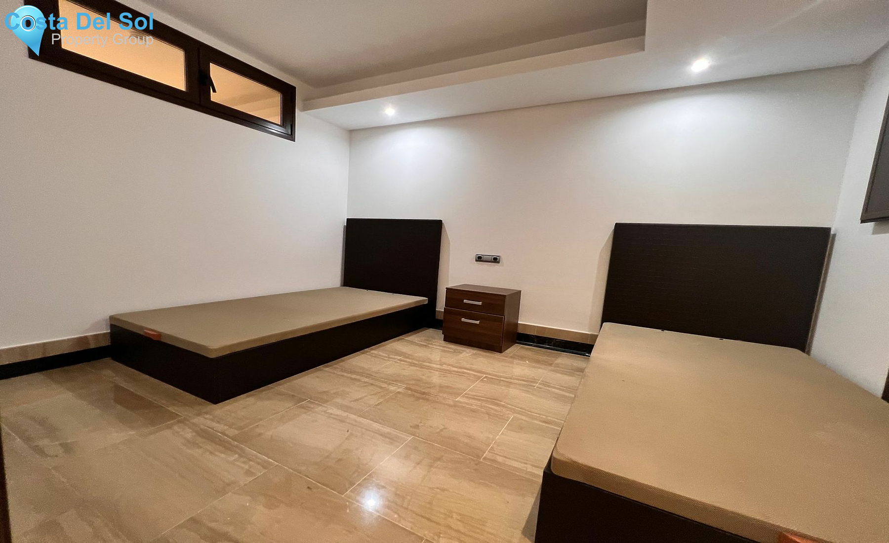 Ground Floor Apartment in Estepona-1483550