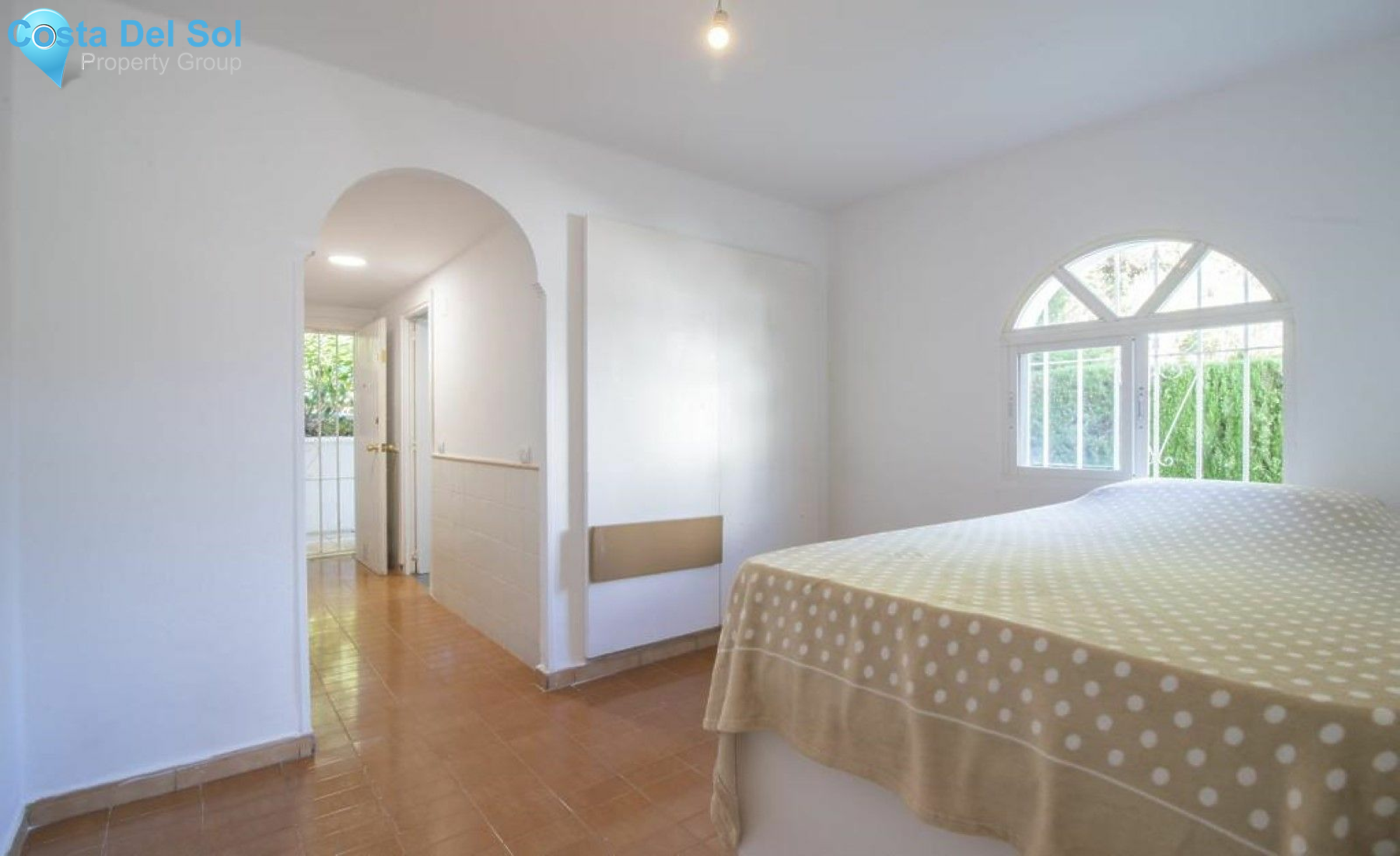 Ground Floor Apartment in Estepona-1483796