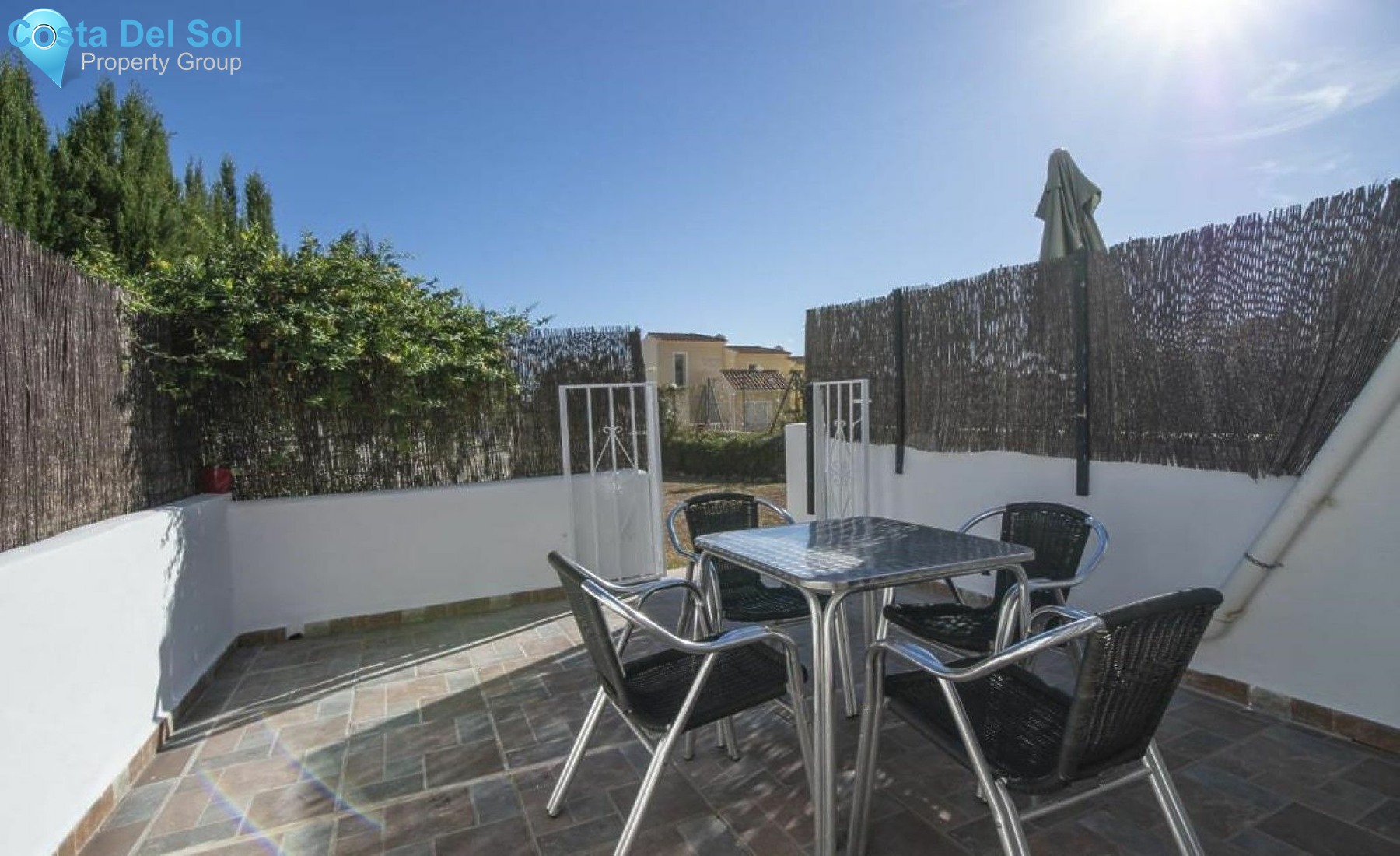 Ground Floor Apartment in Estepona-1483809