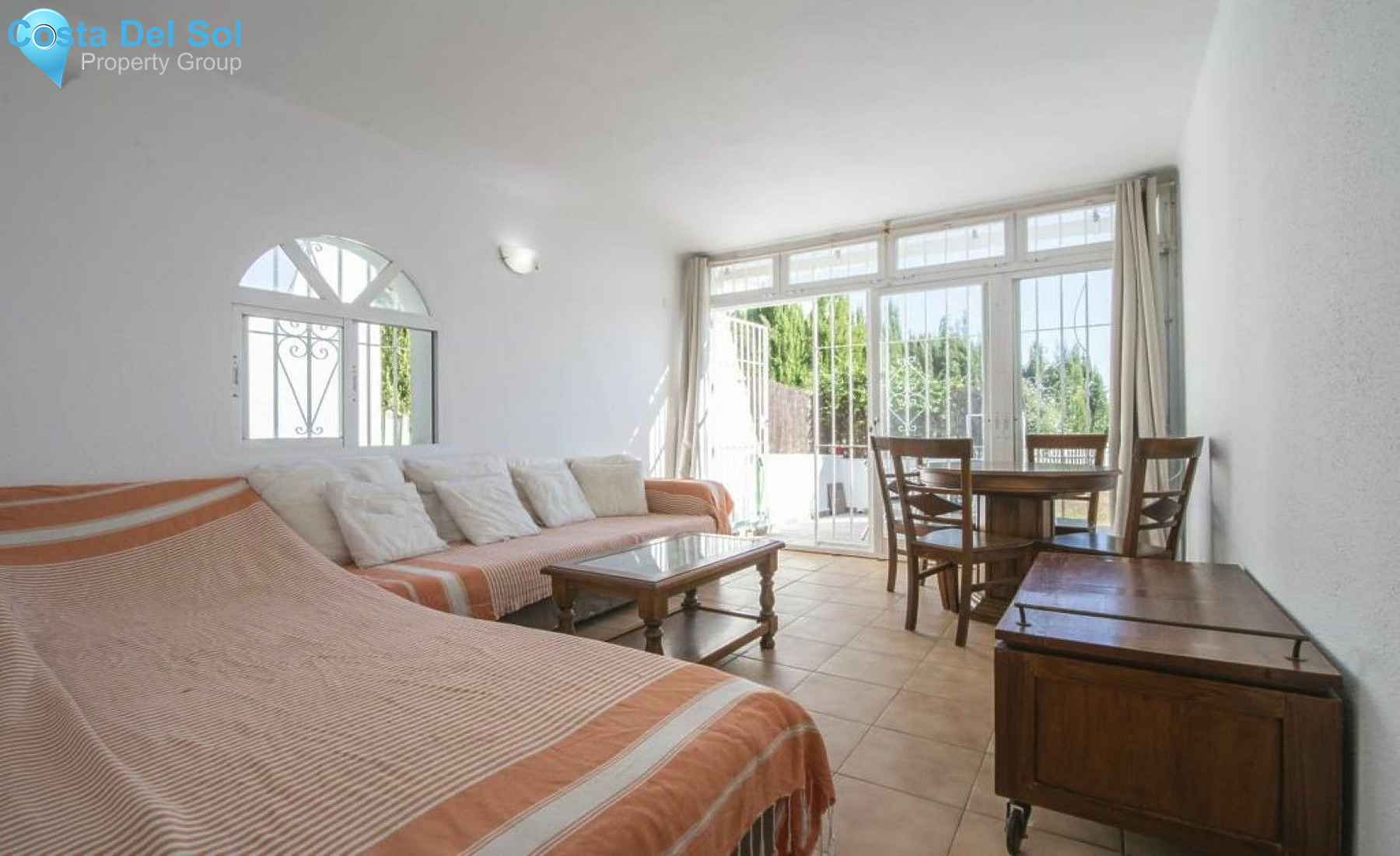 Ground Floor Apartment in Estepona-1483799
