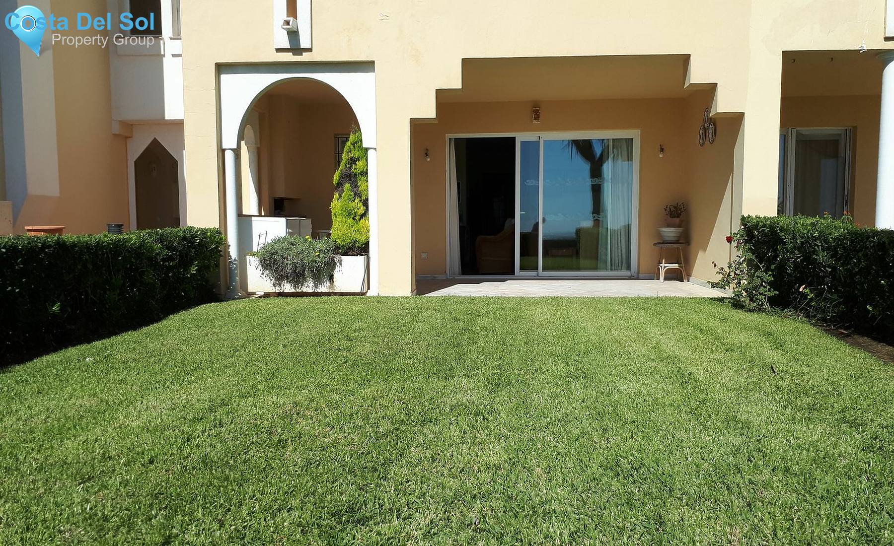 Ground Floor Apartment in Estepona-1488824