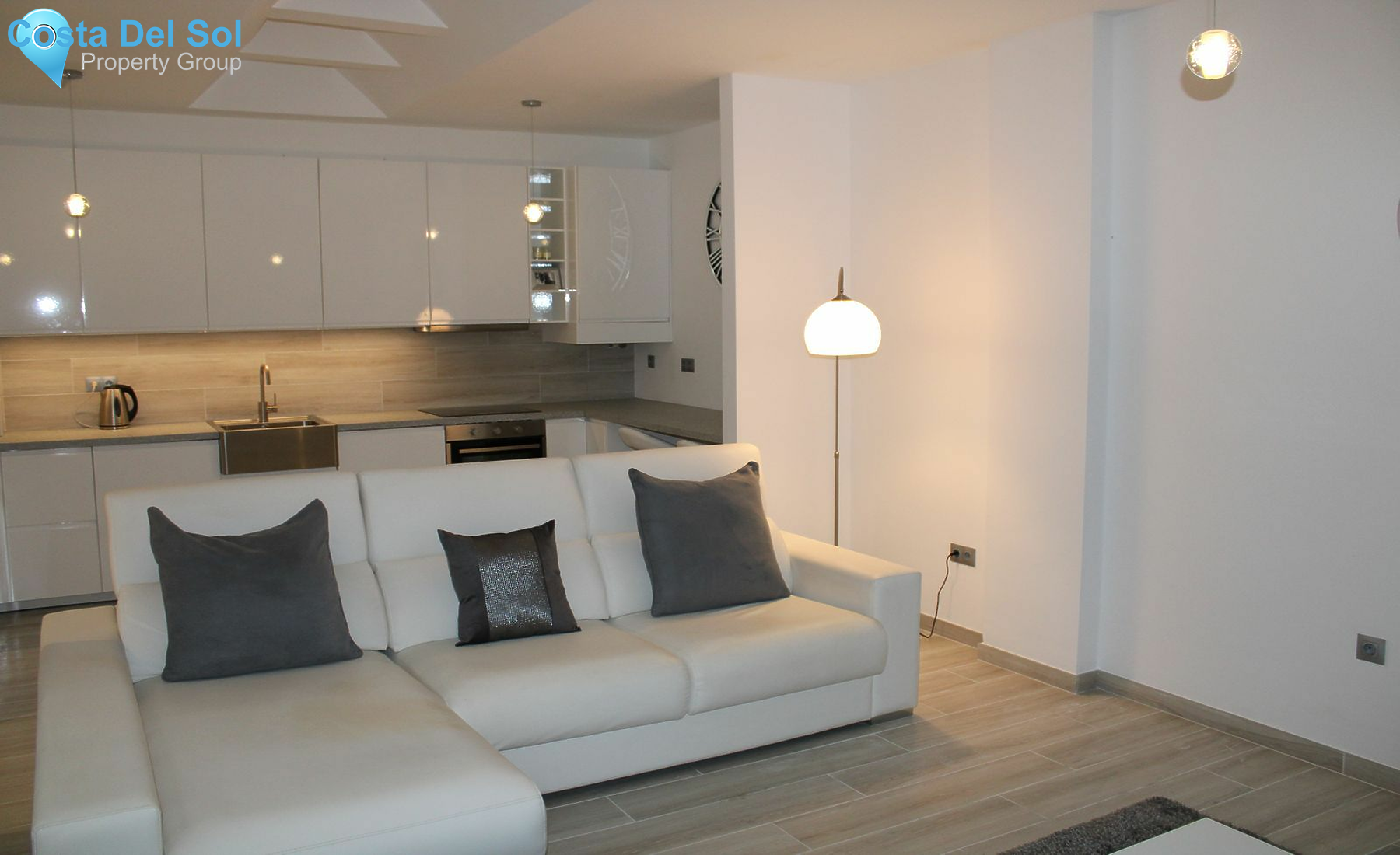 Ground Floor Apartment in Estepona-1495641