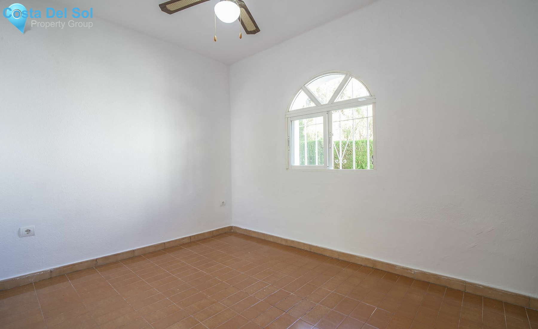 Ground Floor Apartment in Estepona-1495877