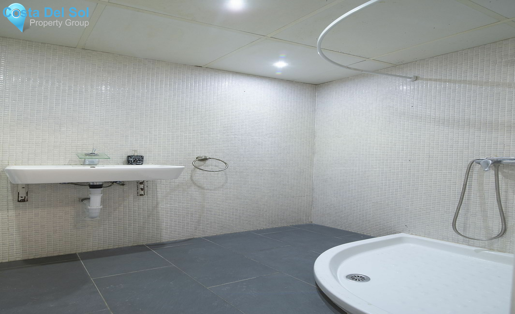 Ground Floor Apartment in Estepona-1495883