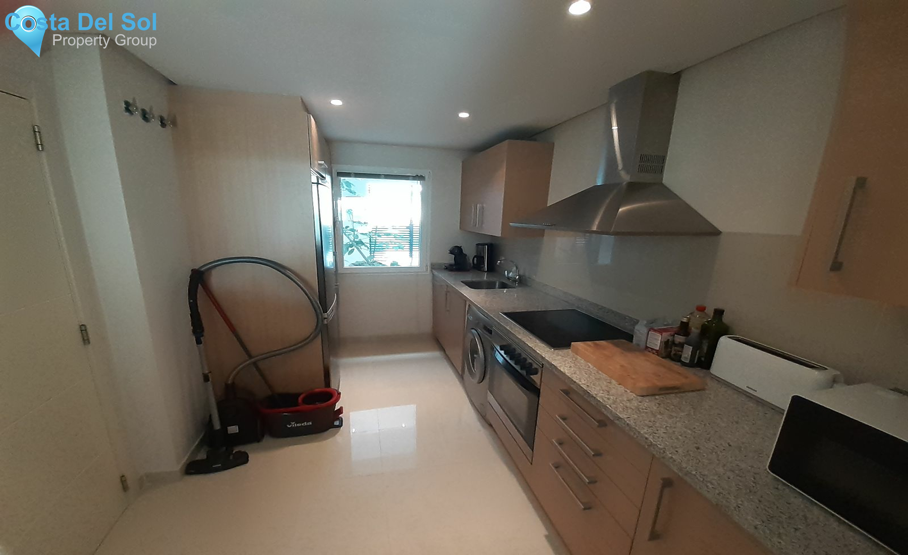 Ground Floor Apartment in Estepona-1498317