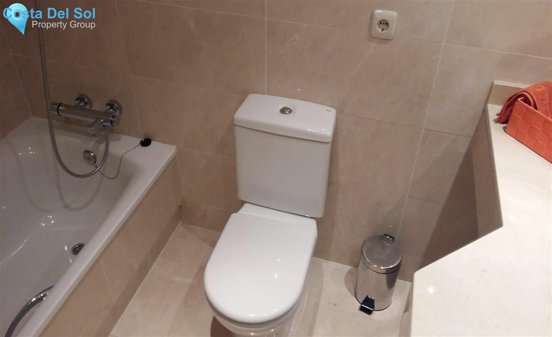 Ground Floor Apartment in Estepona-1498319