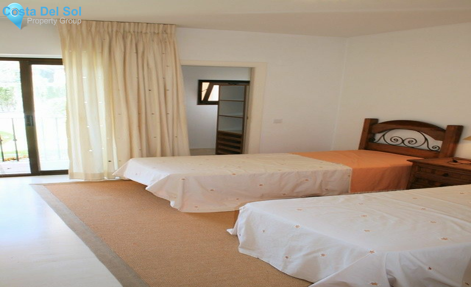 Ground Floor Apartment in Estepona-1519023
