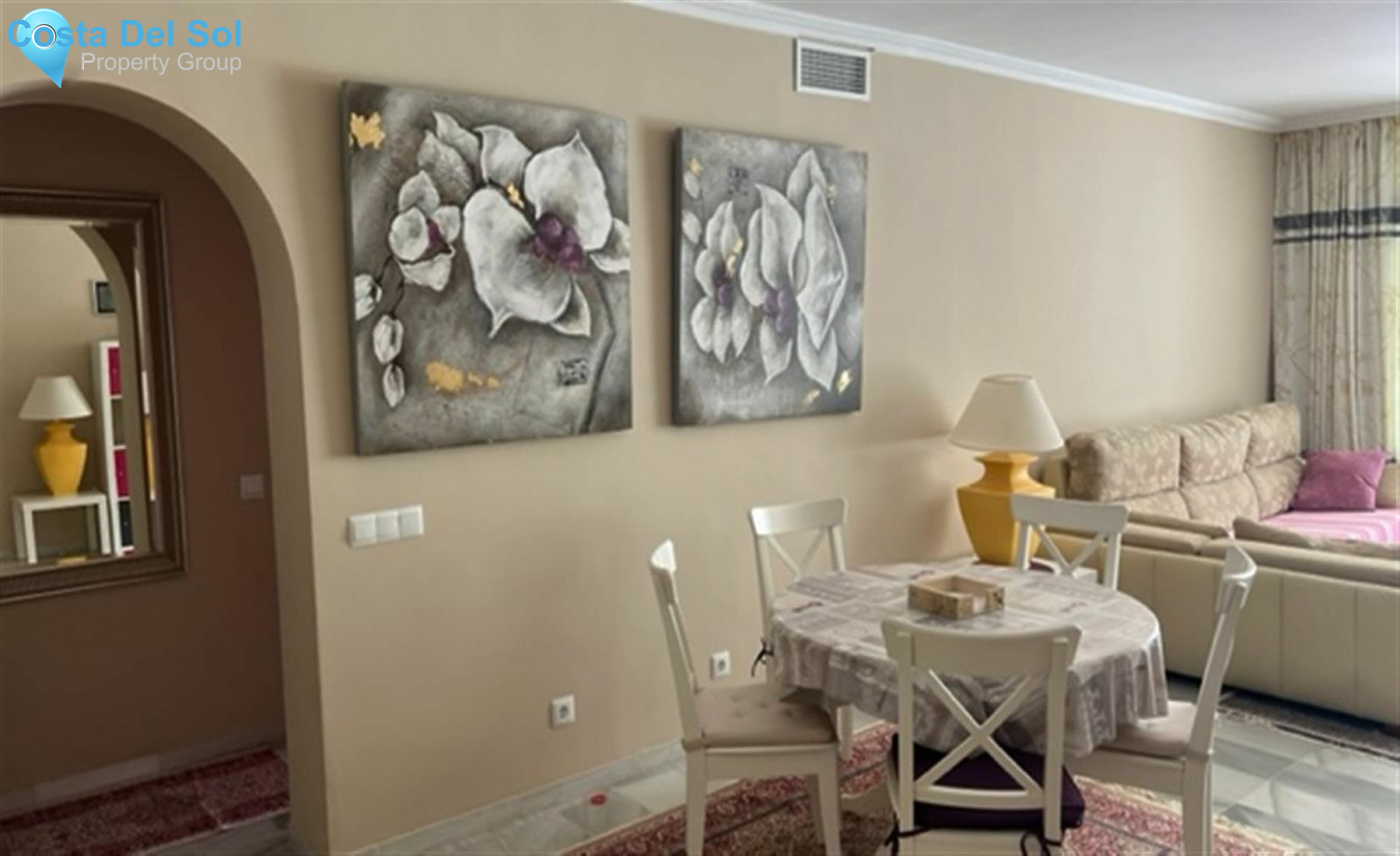 Ground Floor Apartment in Estepona-1530400