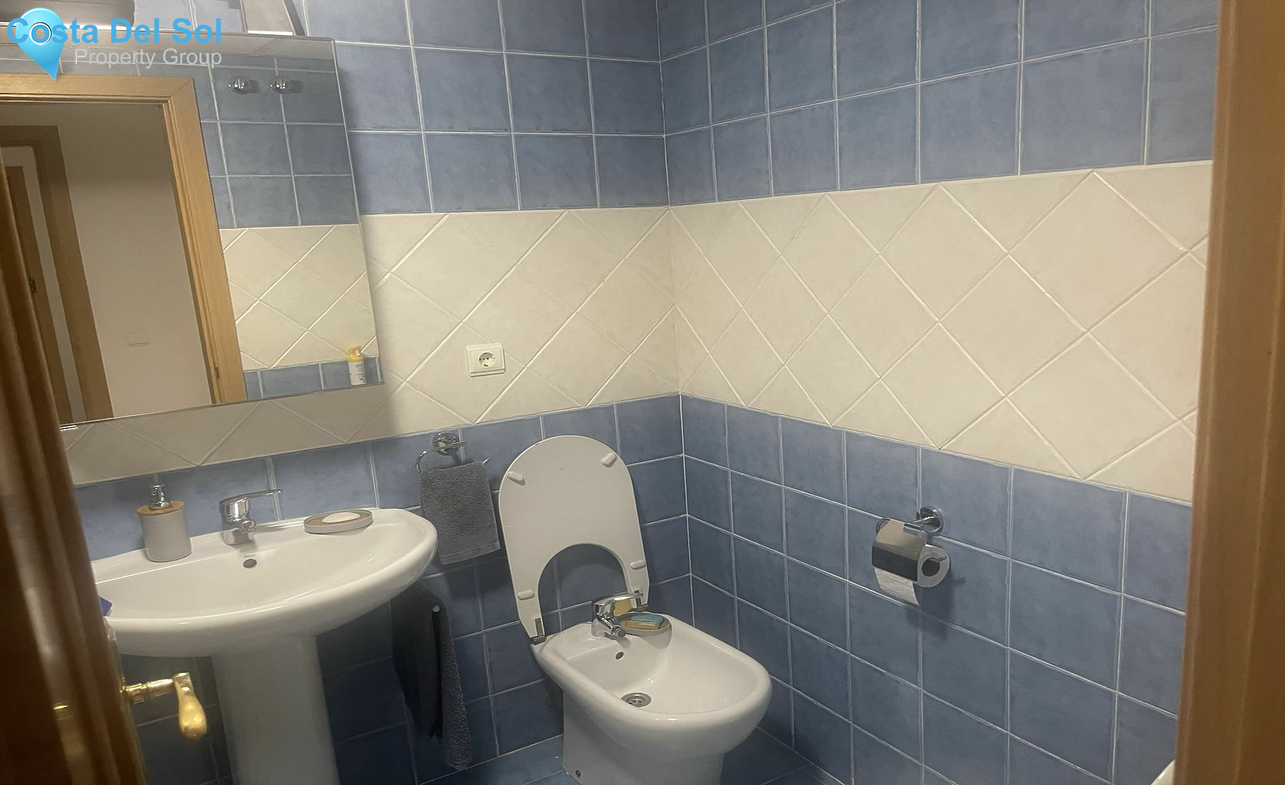 Ground Floor Apartment in Estepona-1544177