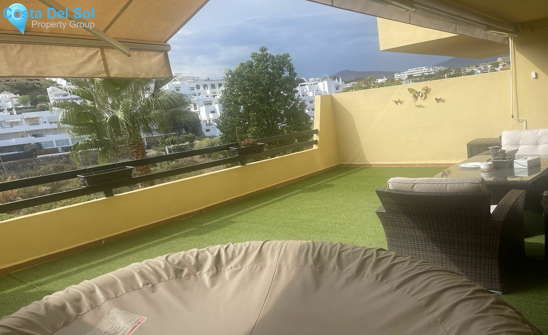 Ground Floor Apartment in Estepona-1544169