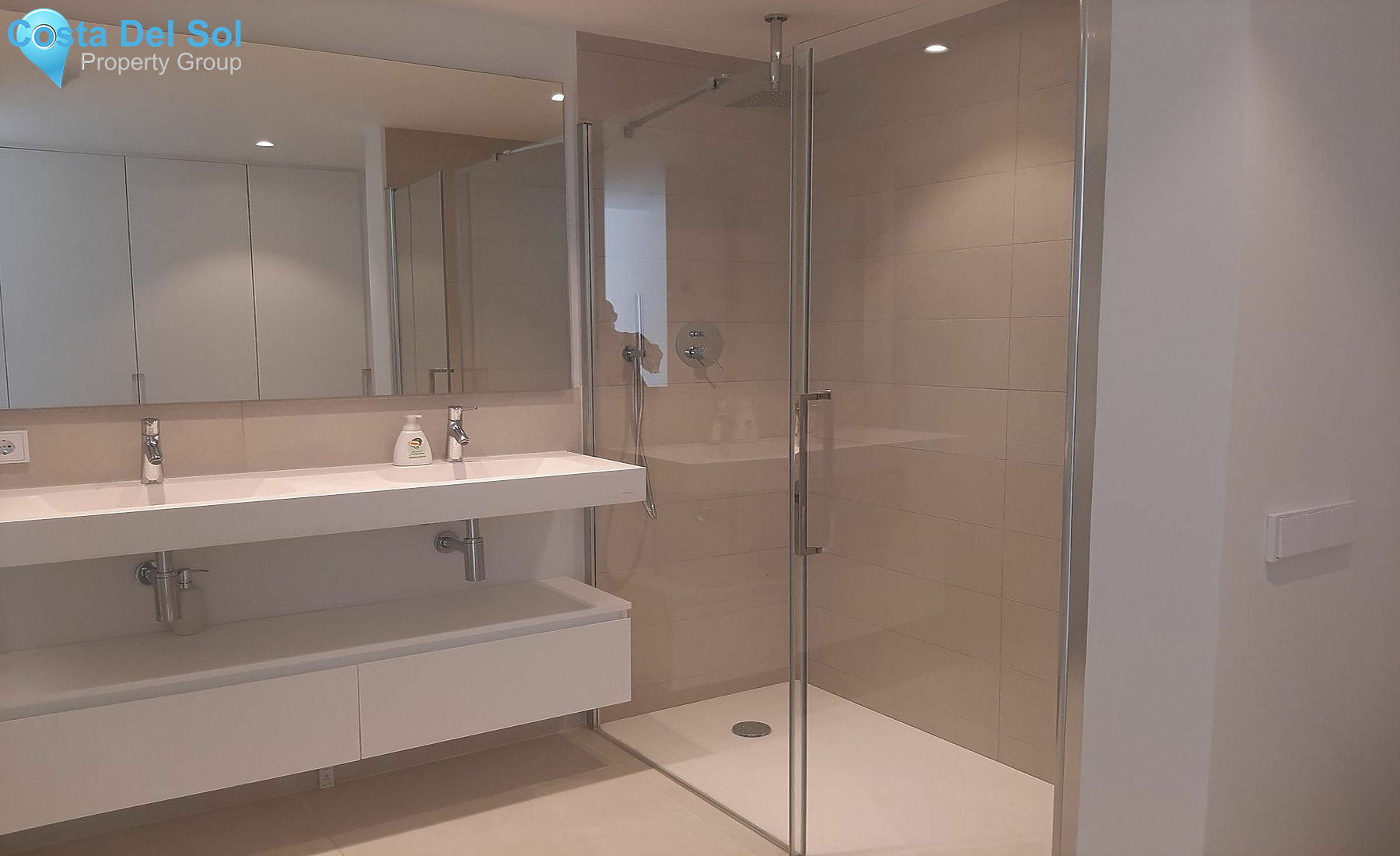 Ground Floor Apartment in Fuengirola-1137160