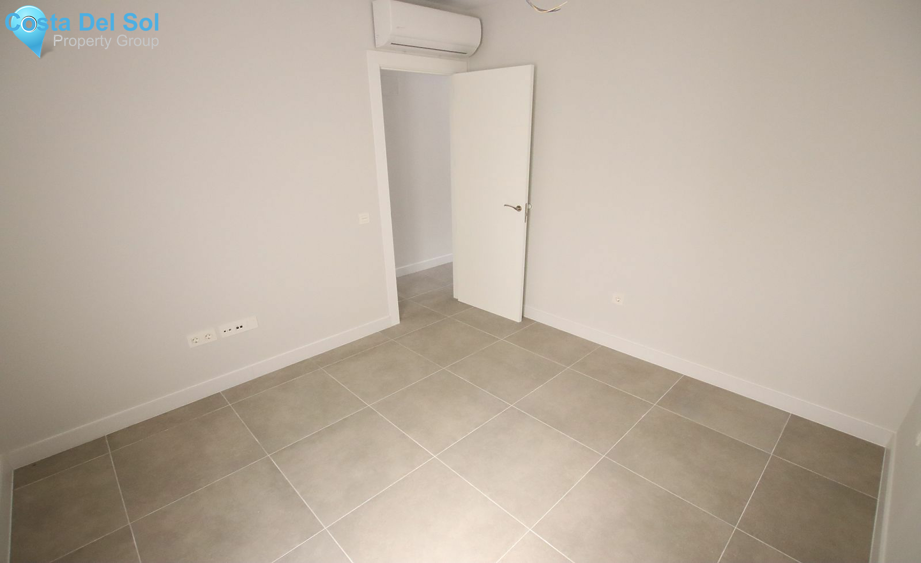 Ground Floor Apartment in Fuengirola-1143042