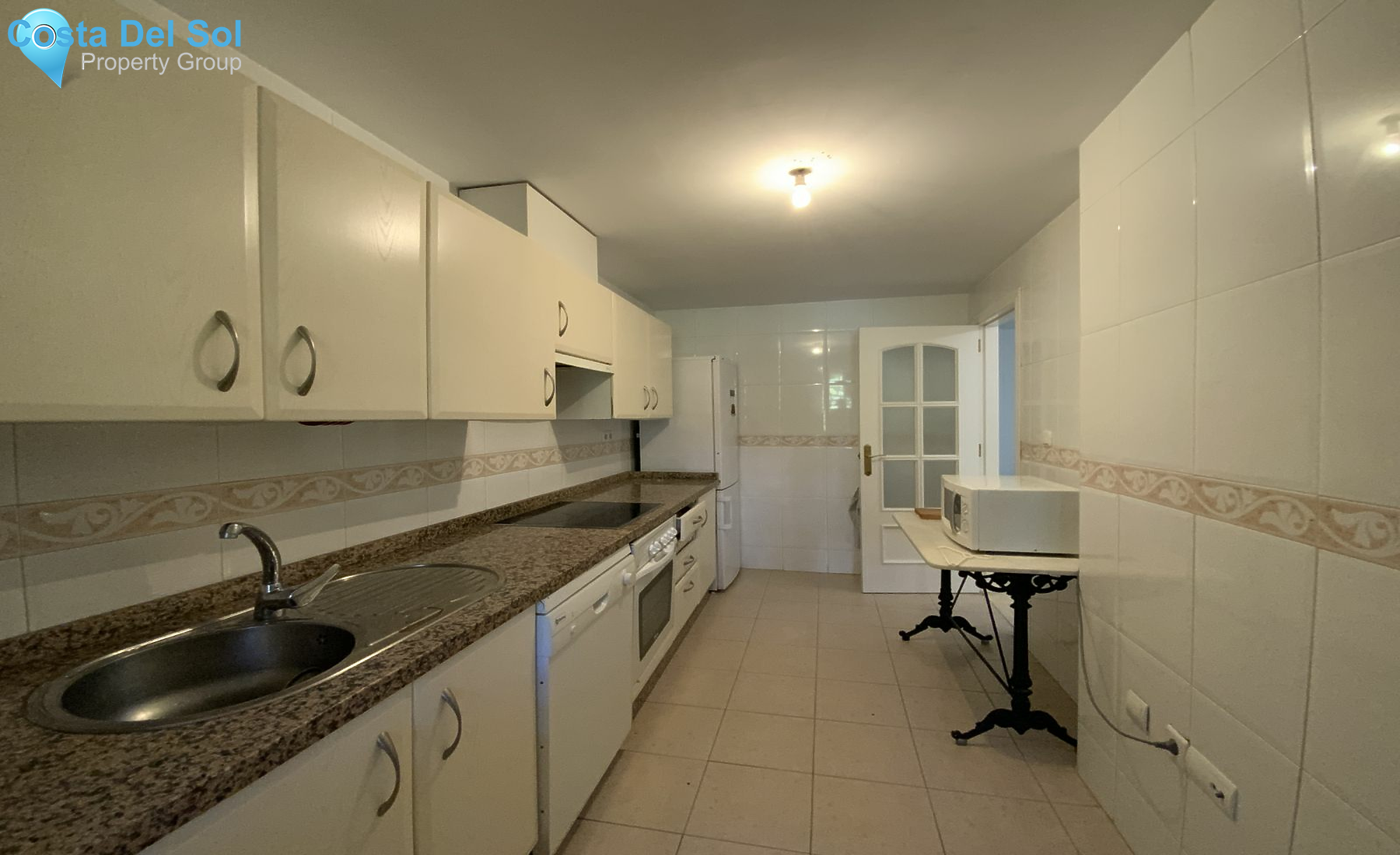 Ground Floor Apartment in Guadalmina Alta-1196862