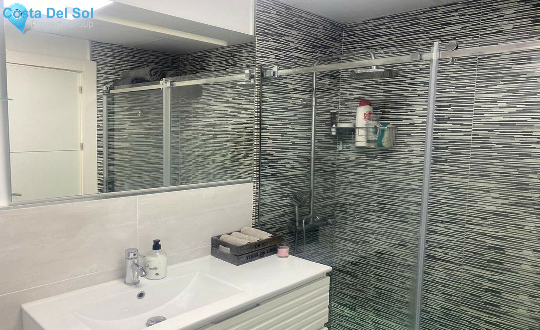 Ground Floor Apartment in Guadalmina Baja-1251609