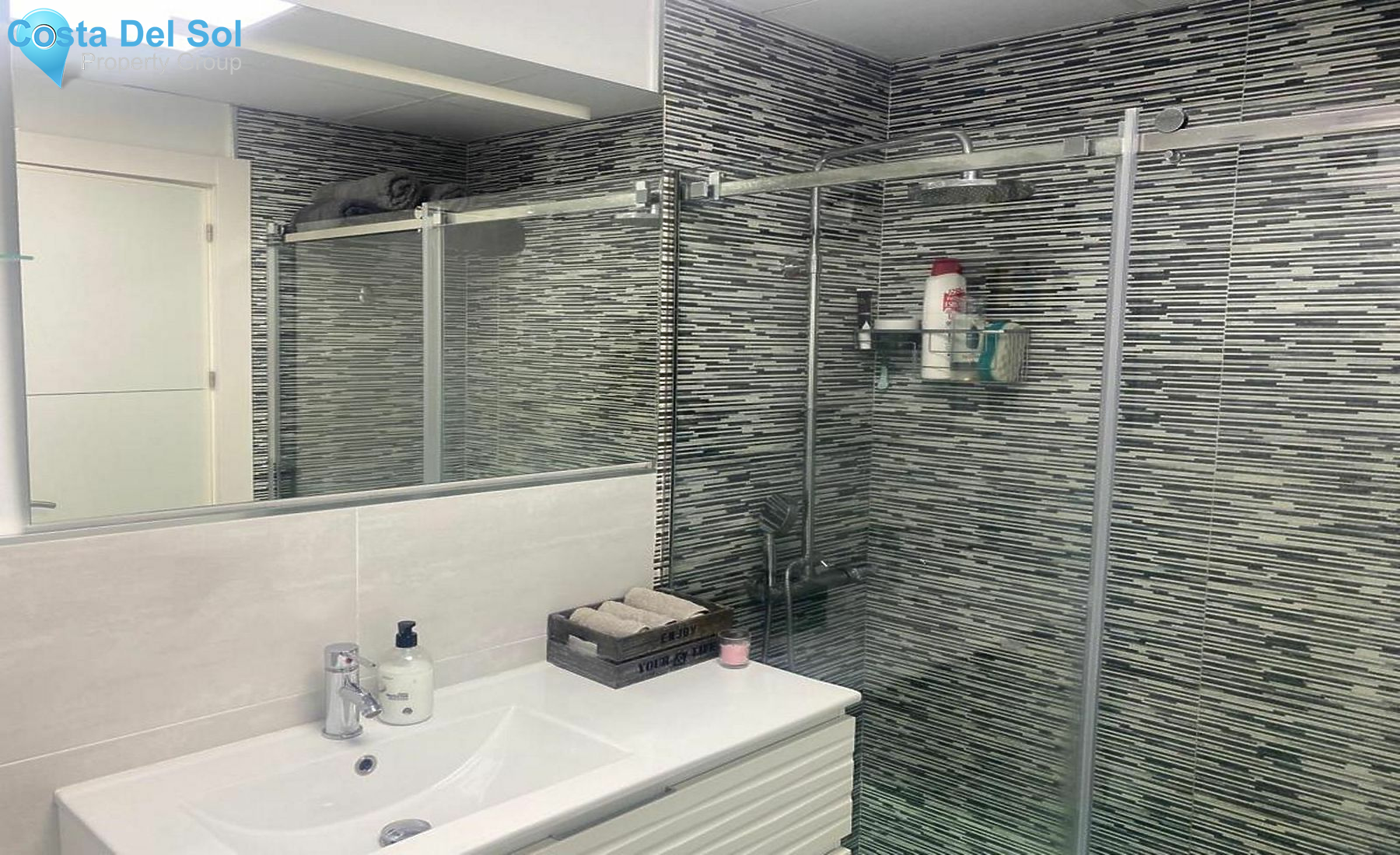 Ground Floor Apartment in Guadalmina Baja-1149328