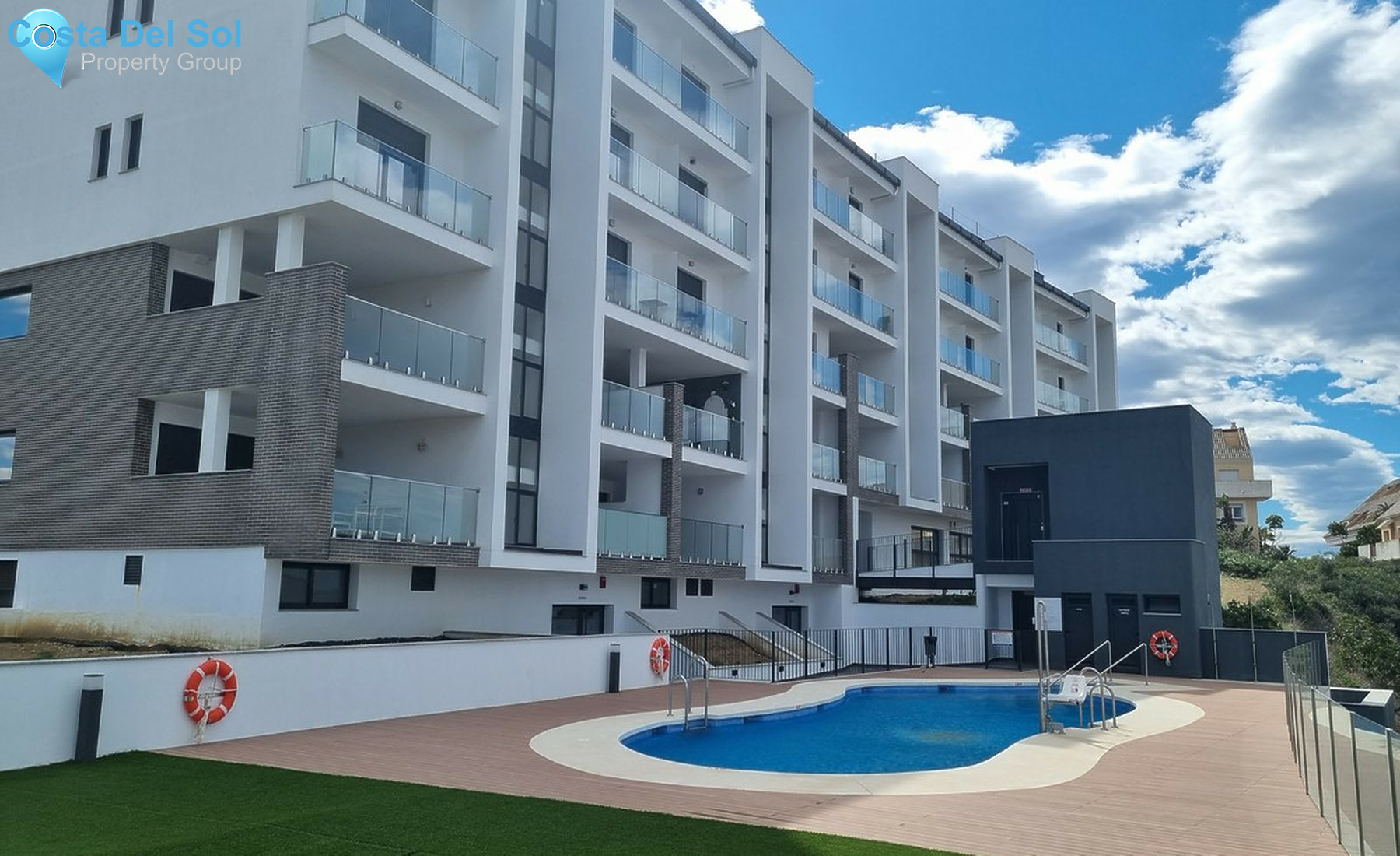 Ground Floor Apartment in La Duquesa-1371200