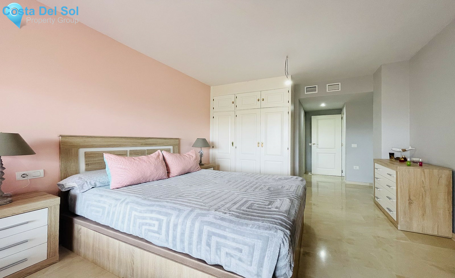 Ground Floor Apartment in La Duquesa-1498766