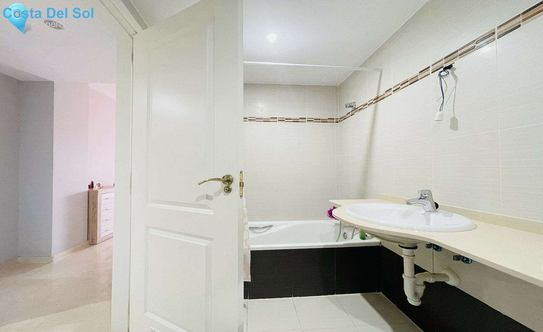 Ground Floor Apartment in La Duquesa-1498767