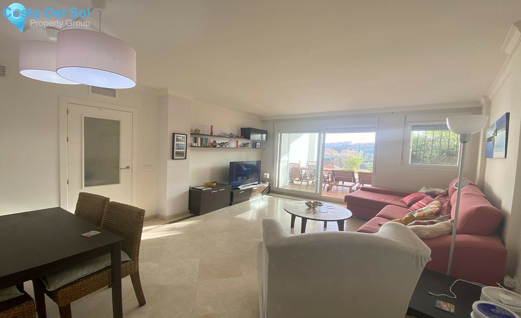 Ground Floor Apartment in La Duquesa-1508133