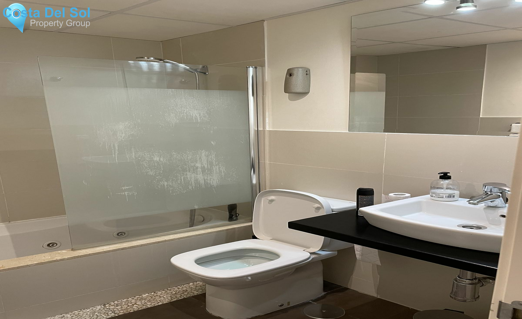 Ground Floor Apartment in La Duquesa-1171150